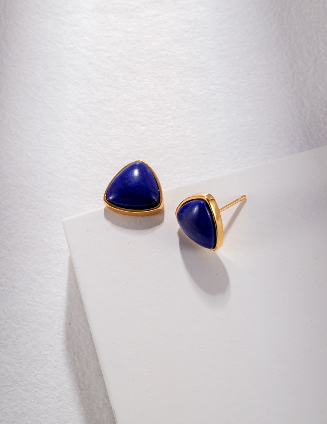 925 Sterling Silver Natural Lapis Lazuli Triangle Stud Earrings E0894