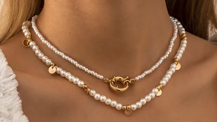 How to Choose Women’s Jewelry: A Guide to Finding the Perfect Pieces