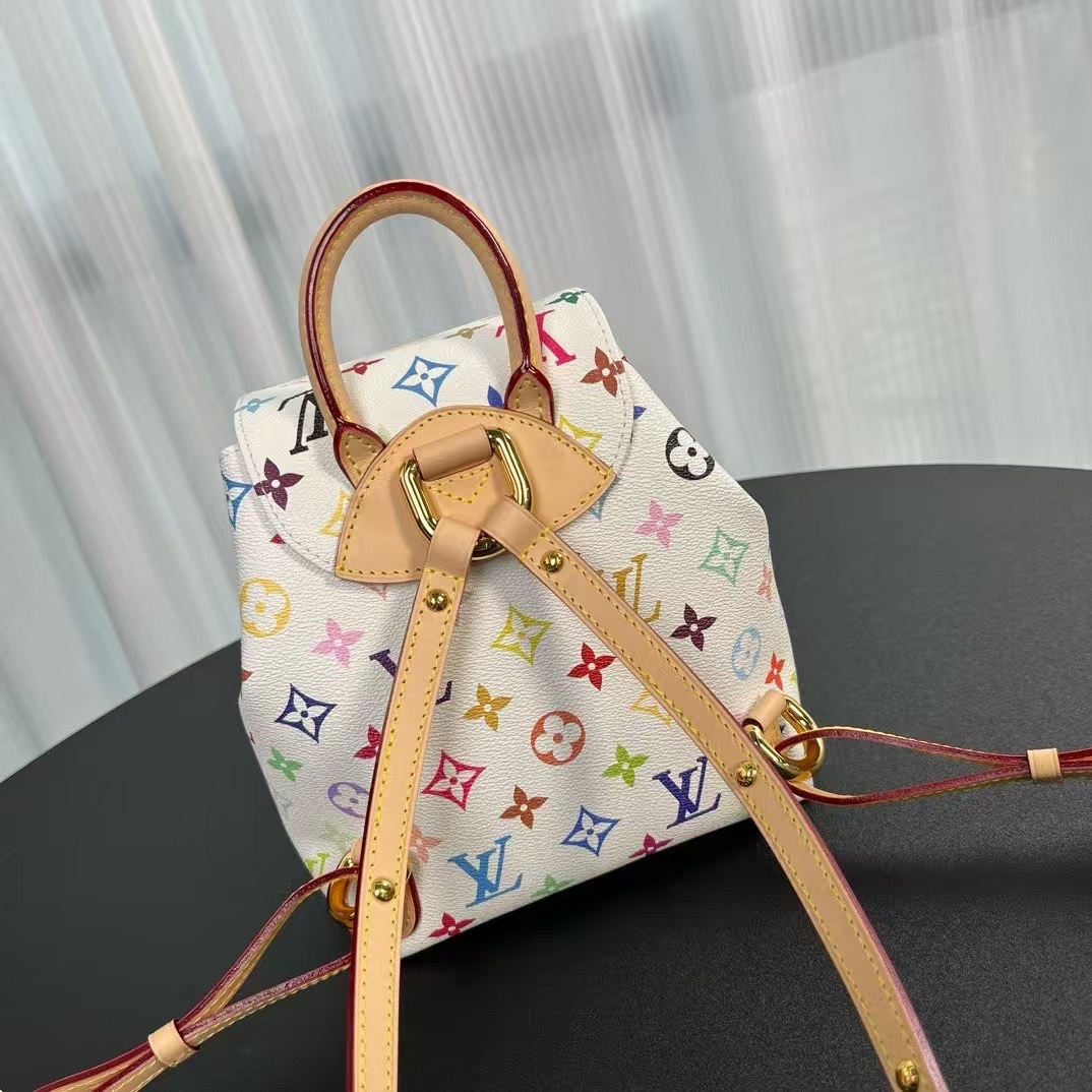 【163 Dynamic Chip】The highly anticipated white three-color backpack will be Monogram