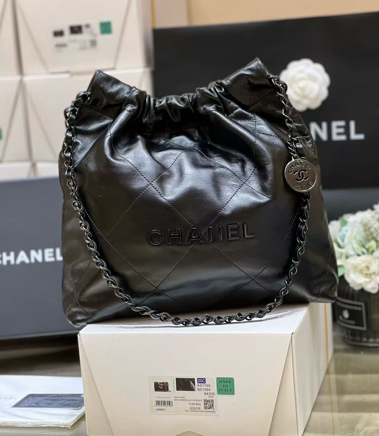 22k garbage bag new color black leather with gun color hardware, perfect for small number AS3260 size 35x37x7cm,