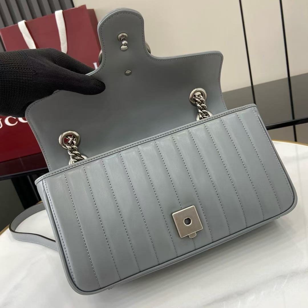 Imported original leather "With a full set of original counter packaging" 2025 Model: 443497. Size: 26*15*7cm. Color: White plaid full leather/original leather. Italian creation