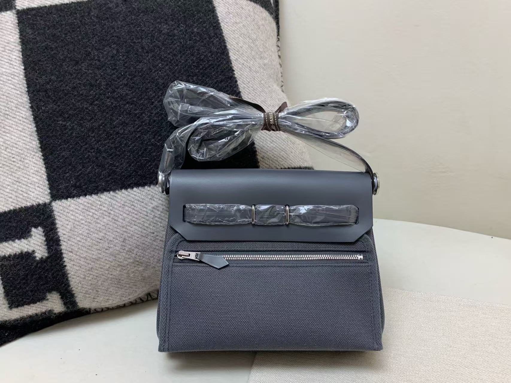 2025 Latest styles for women 20cm