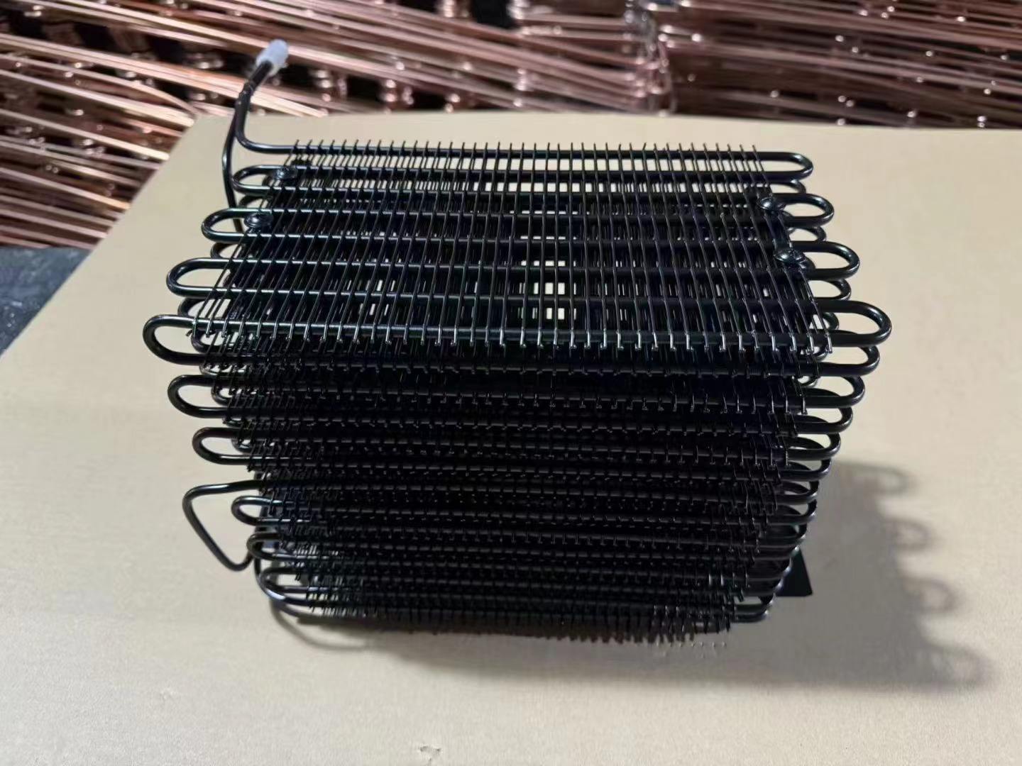 Factory Supply 1/3HP WOT Evaporator Coil Metal Tube Tube Refrigeration Condenser for Home HVAC Freezer Refrigerator Gas Powered