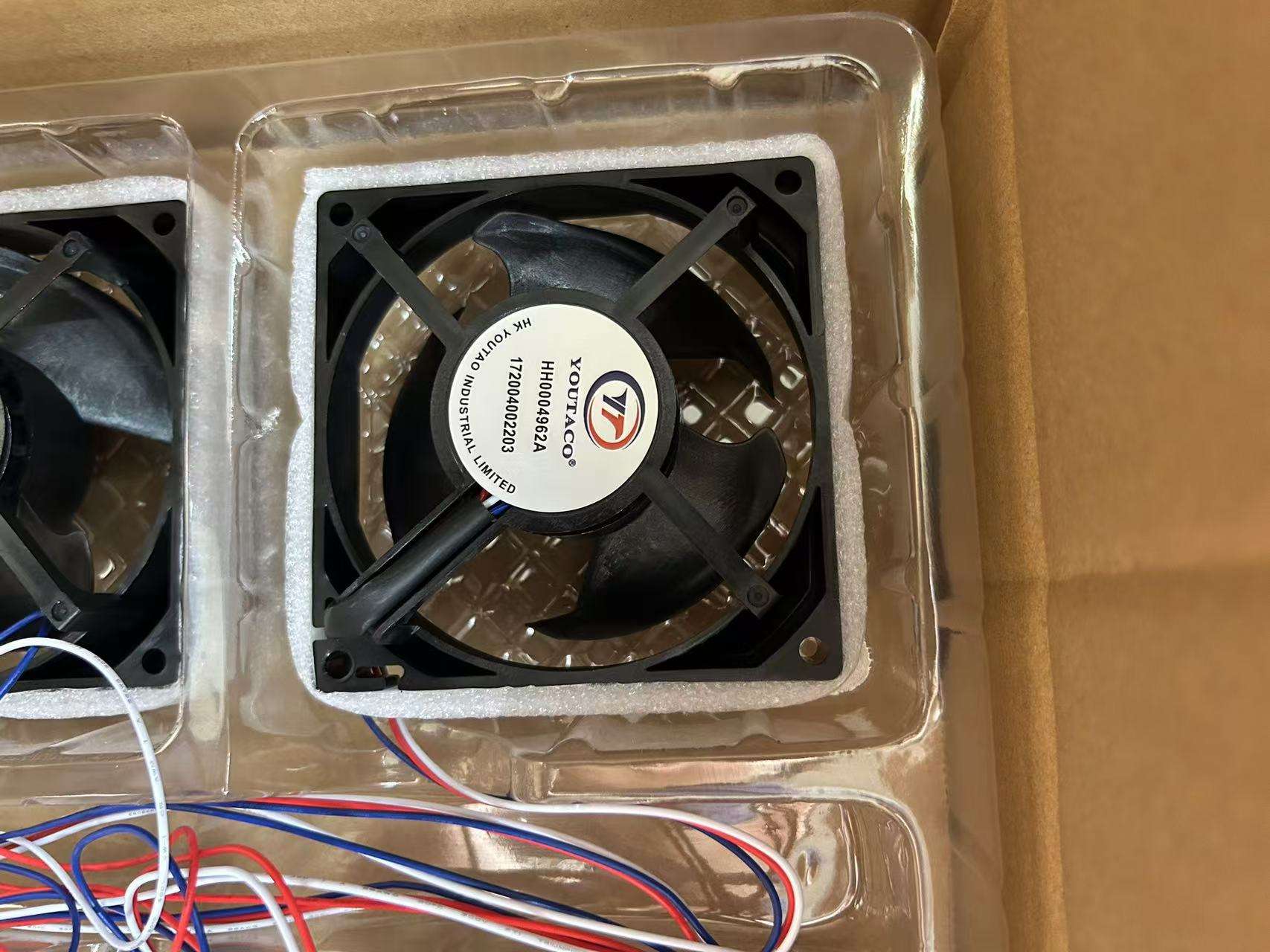 Electric Liri Refrigerator and Freezer Fan Model HH0004962A for Household Use