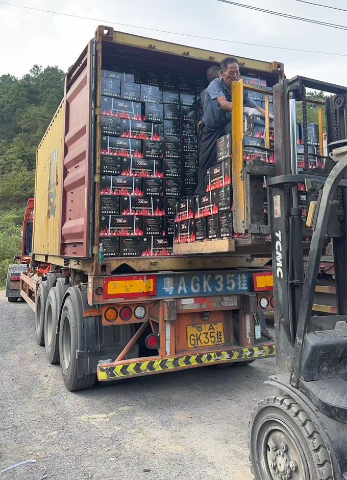 BLAZE Bamboo Charcoal Shisha Charcoal Sea Shipment Photos
