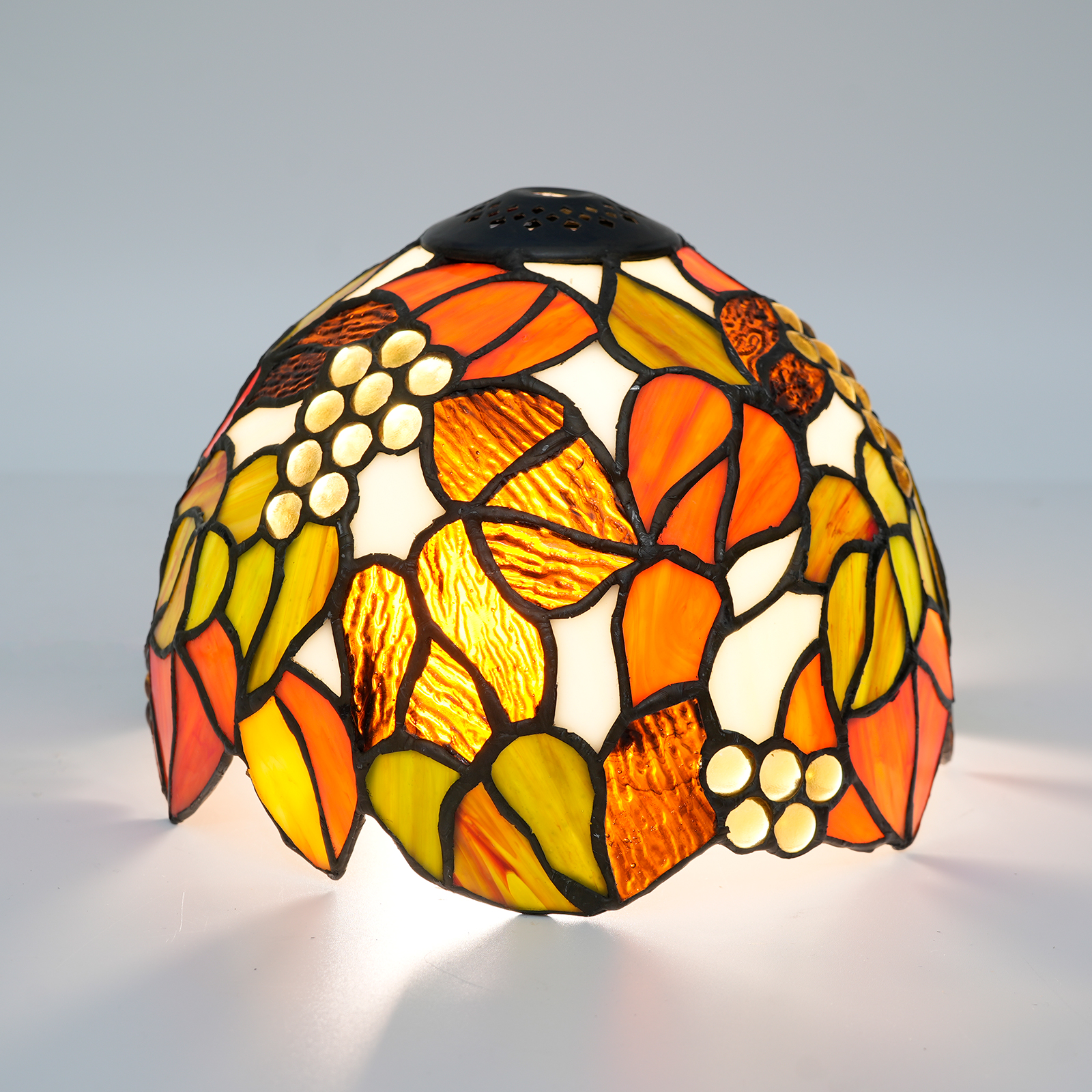 Blivuself Tiffany Lampshade Maple Lleaf Grapes Stained Glass Lampshade Handmade Art Decor Vintage Lampshades for Living room Bedroom Restaurant,FG5013X