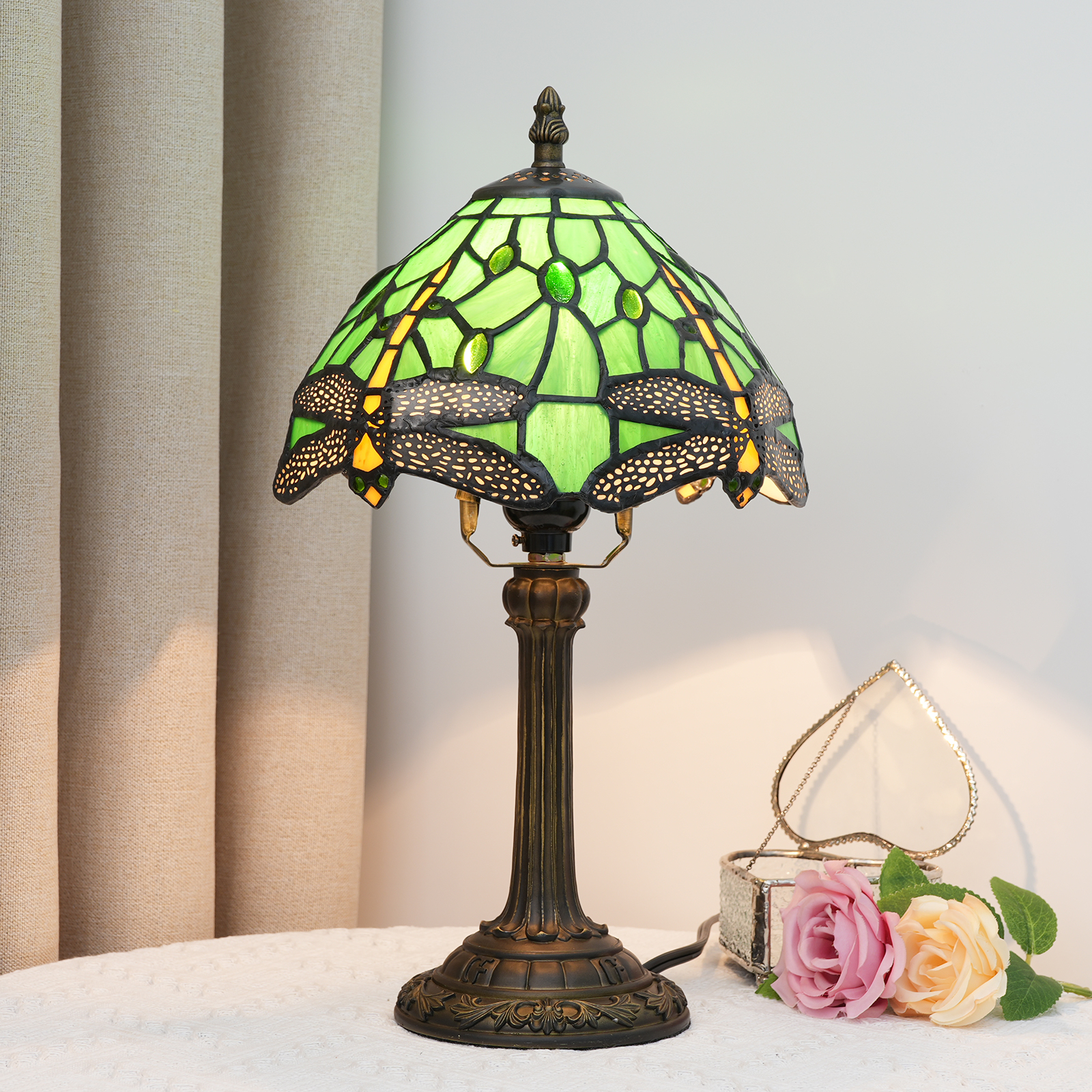Blivuself Tiffany Stained glass Green Dragonfly Table Lamp Bedroom Bedside Reading light Office Dorm Bar Vintage style decor Unique Lovely cottage 8 inch country nightstand light 8 inch green dragonfly lamp OFU1057