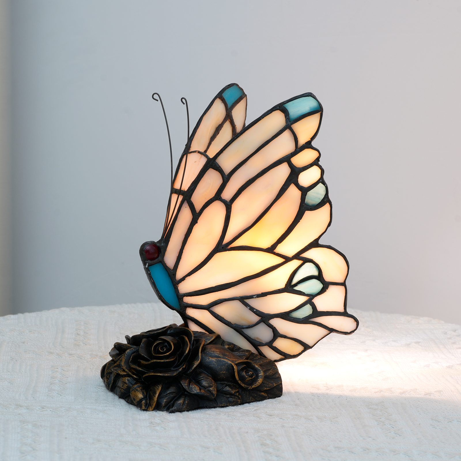 Blivuself Tiffany Style White Mini Butterfly Nightlight Stained Glass Bedroom Bedside Lamp Or Table Lamp Led Bulb Colorful Vintage Butterfly Decoration Perfect For Giving To Children, Girls, Families, Holiday Gifts, Etc. Small White Butterfly Desk Lamp OFU1187