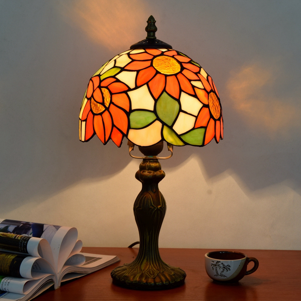 Blivuself Tiffany Style Stained Glass Lamp 8 Inches White Yellow Sunflower Is Suitable For The Bedroom Nightstand Study Reading Light Dormitory Office Cafe Library Bar Decorate Kitchen Retro Unique Lovely  8 Inches Of White Sunflower LampOFT10001
