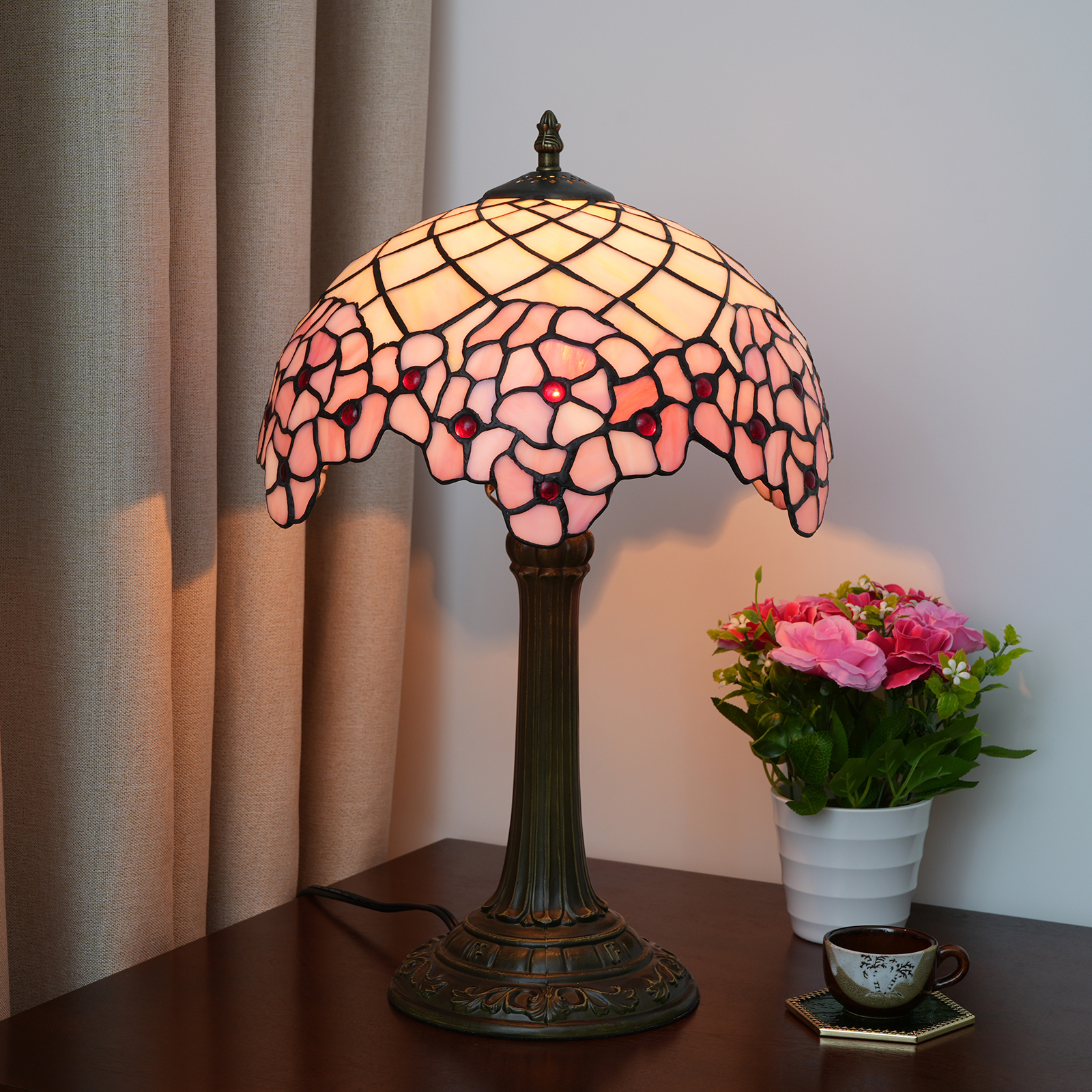 Blivuself Tiffany  Style Stained Glass Lamp Shade European And American Romantic Retro Style Pink Desk Lamp Pink Cherry 12-Inch Desk Lamp Eye Protection Desk Lamp Suitable For Decorating Living Room, Study, Bedroom Nightstand, Desk Lamp, Decorative Retro Glass Lamp Shade, Desk, Retro Glass Desk, Kitchen Furniture Decorated Cherry Lamp OFT972