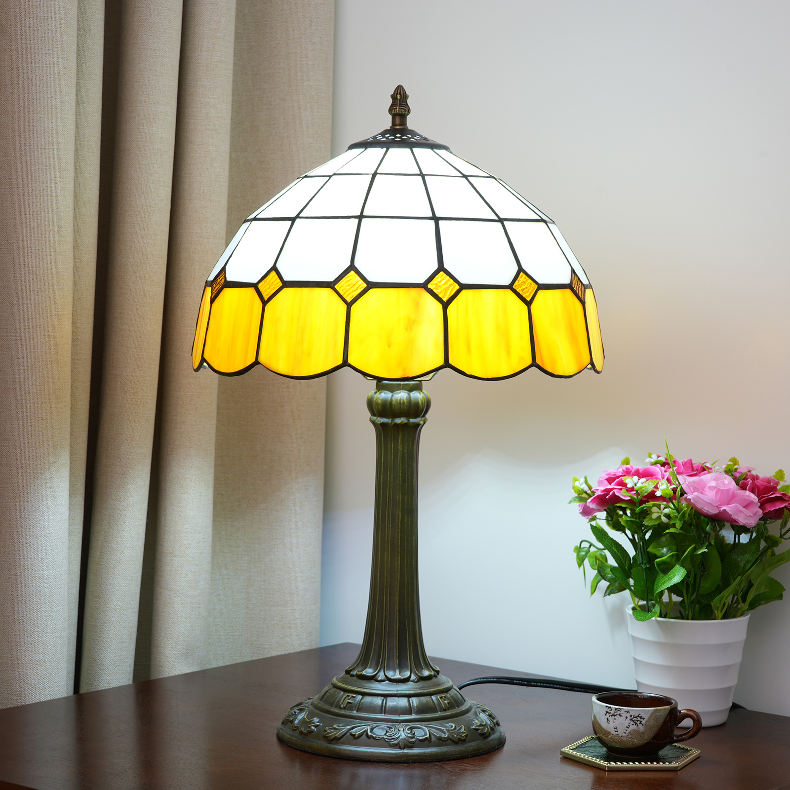 Blivuself Tiffany  Style Stained Glass Lamp Shade European Simple Retro Warm Air Yellow Yellow And White Plaid 12 Inch Desk Lamp Eye Protection Desk Lamp Is Suitable For Decorating Living Room, Study, Bedroom Nightstand, Desk Lamp, Decorative Retro Glass Lamp Shade, Desk, Retro Glass Desk, Kitchen Furniture Decoration 12 Inch Yellow And White Plaid Desk Lamp OFT1046