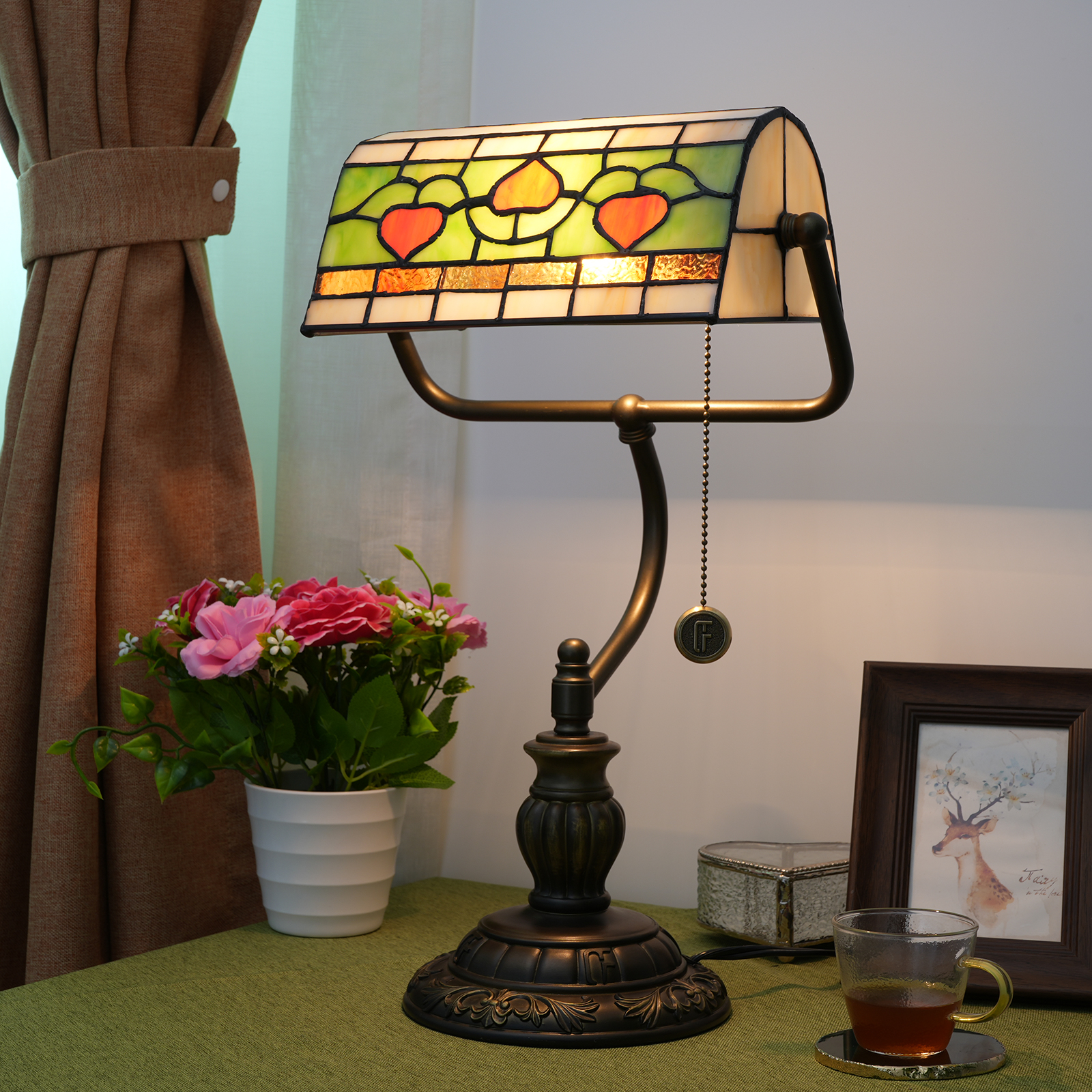 Blivuself Tiffany Style Banker lamp  Stained glass European and American retro Green, Red love Bedroom headboard Study Zipper reading light Office desktop decoration led  Kitchen living room decoration Aesthetic Antique Library desktop work light Heart Bank lamp OFY1008