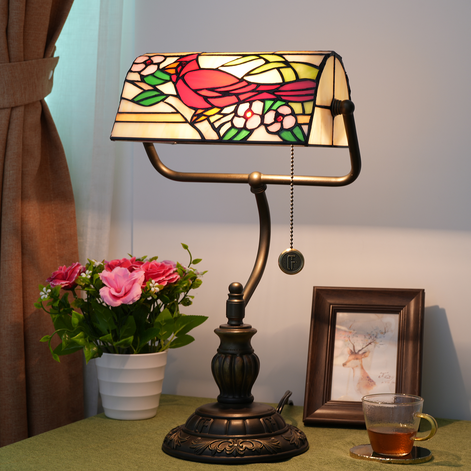 Blivuself Tiffany Style Banker Light Stained glass European, Retro, Pastoral Red, Green  Bedroom Headboard Study Zipper switch, adjustable, Eye Protection Reading Lamp Office Desktop Decoration led Kitchen, Living Room decoration  Aesthetic Antique Library Desktop Work Light Redbird Bank Light OFY1010