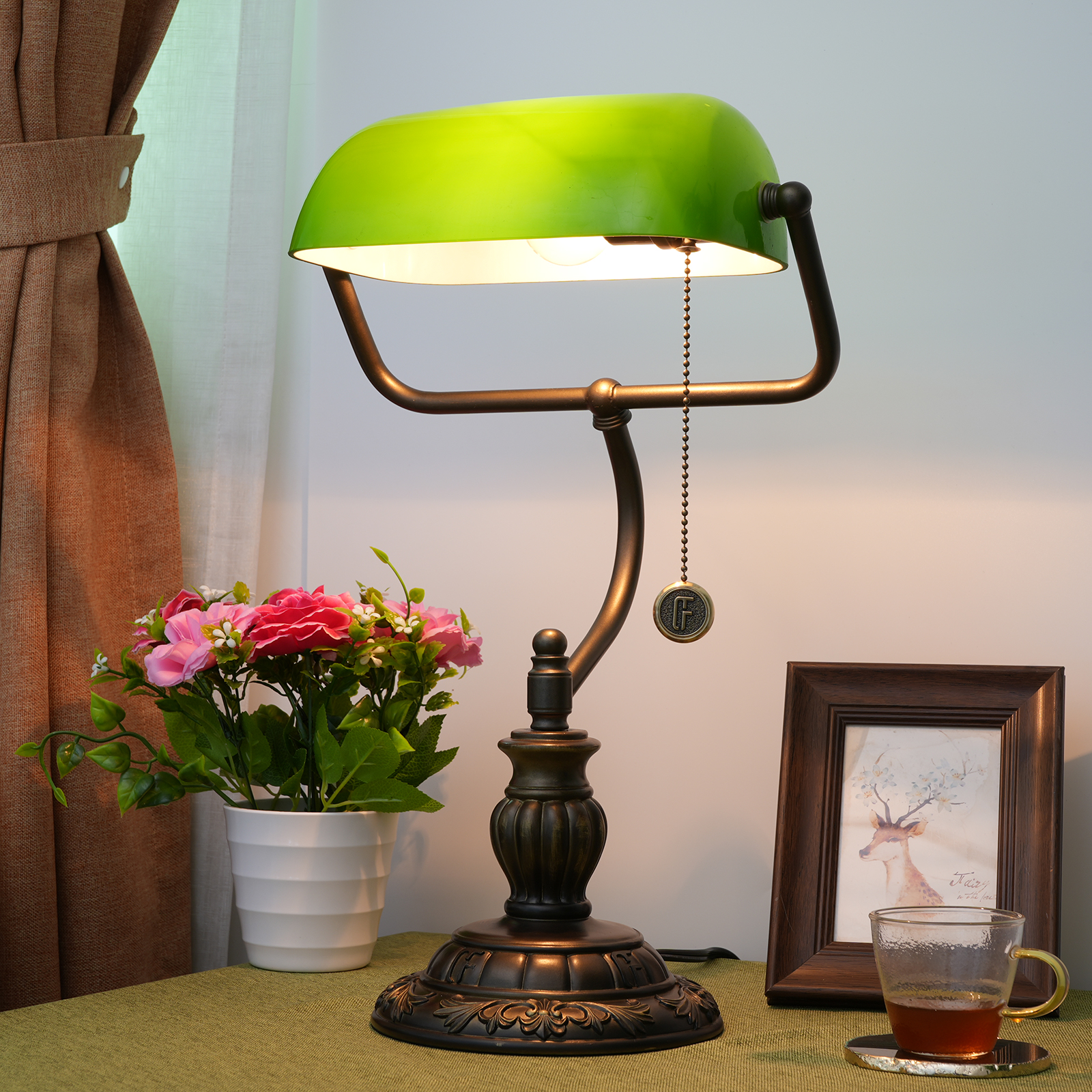 Blivuself Tiffany  Style Table Lamp  Stained glass  European, Vintage, Pastoral  Green  Bedroom Headboard  Study Zipper switch, adjustable, eye protection reading light  Desk decor led  Kitchen, Living Room decor Aesthetic Antique Library Desk Work Light Green Glass Bank Light OFY1015