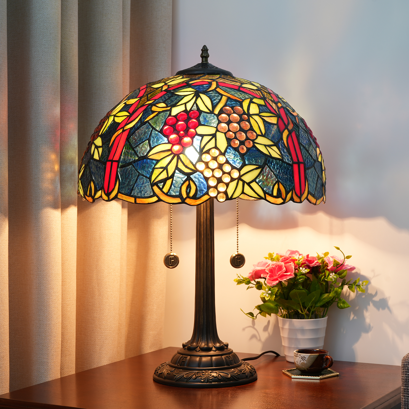 Blivuself Tiffany Style Stained Glass Green Grapes Europe And The United States Retro Style Lamp 17x17x24 Inch Lamp For Kitchen Desk Bedroom Corridor Eye Protection Reading Lights And Other Furniture Decoration, Grape Fruit Lamp, OFT1219