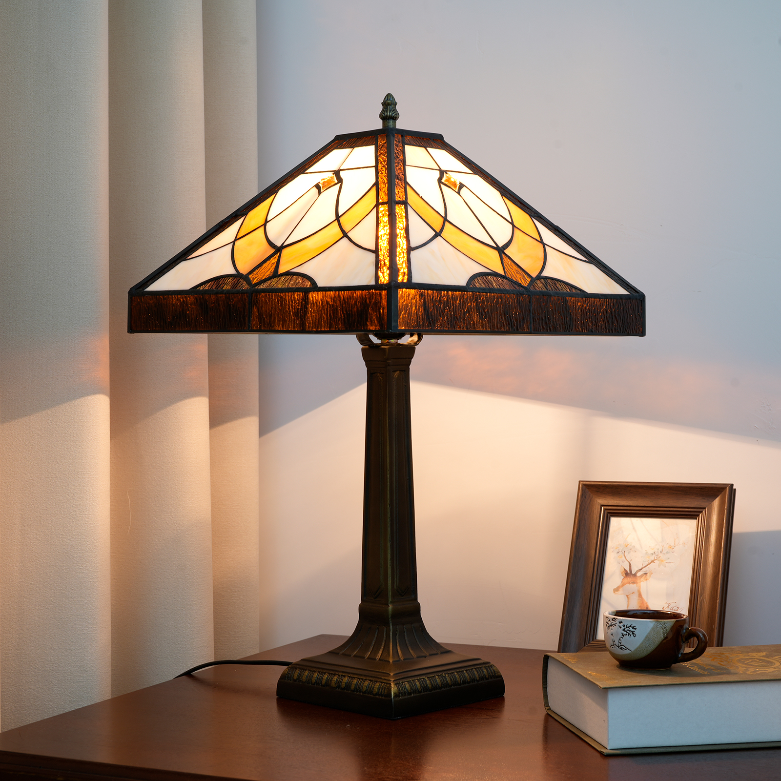 Blivuself Tiffany Stained Glass Brown Square Base European And American Court Vintage Desk Lamp 16 Inch Office Desk Bedroom Corridor Cafe Restaurant Bar Decorative Furniture Decorated 16 Inch Brown Square Lamp Lamp - Bronze Square Base OFT1252