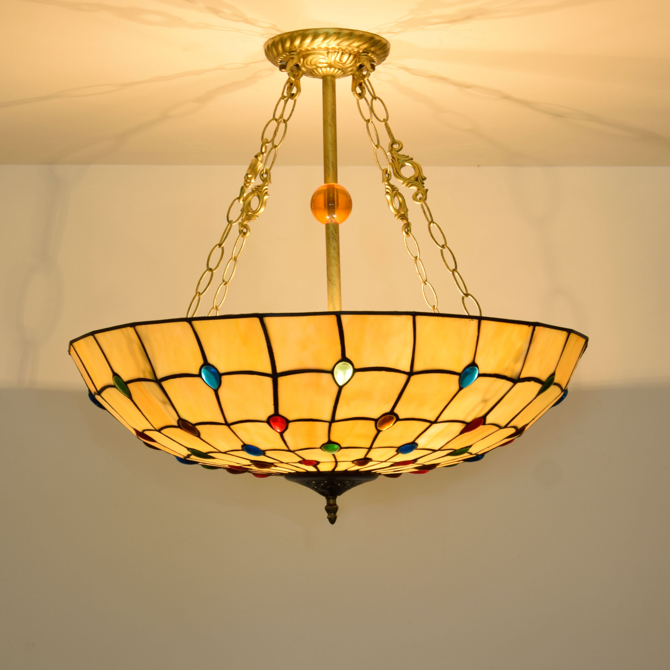 Blivuself  Tiffany Style Stained Glass 24-Inch Warm Yellow Upward Chandelier European And American Retro Style Suitable For Living Room, Dining Room, Bedroom, Bar And Other Indoor Home Decoration 24-Inch Colored Beads Flat Mouth - New Buckle Upward Chandelier OFP1120