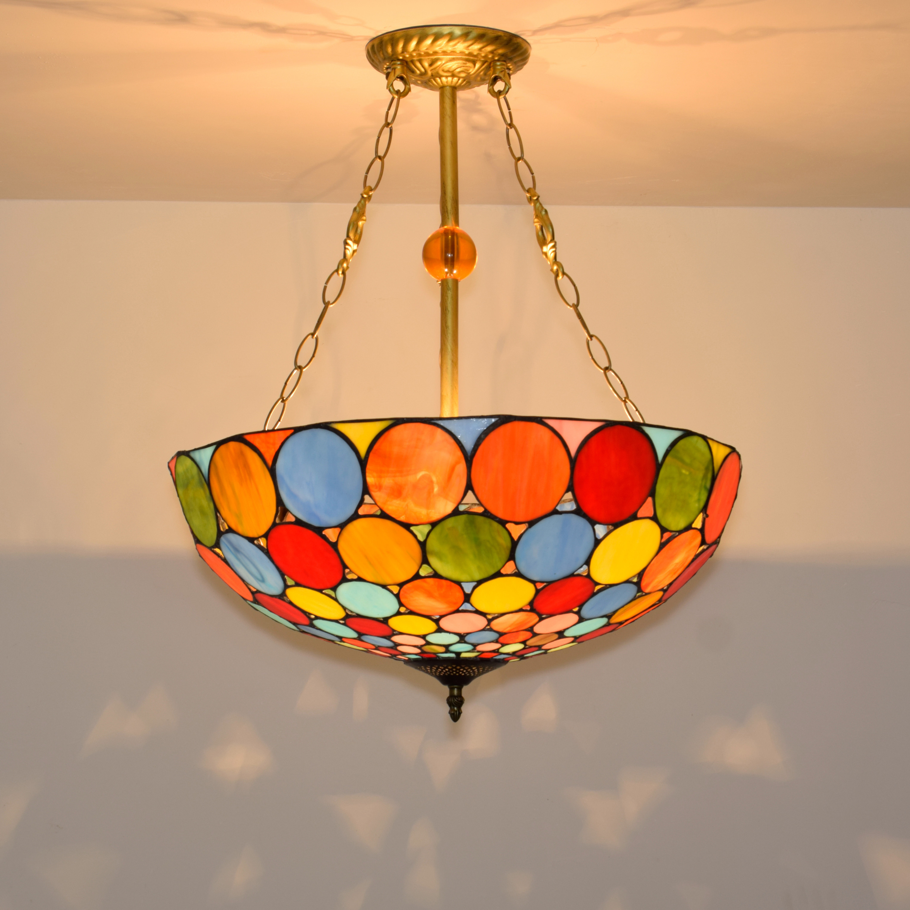 Blivuself  Tiffany Style Stained Glass 20 Inch Red Circle Upward Chandelier European And American Retro Style Suitable For Living Room, Dining Room, Bedroom, Bar And Other Indoor Home Decoration 20 Inch Colorful Circle - New Buckle Upward Chandelier OFP1134
