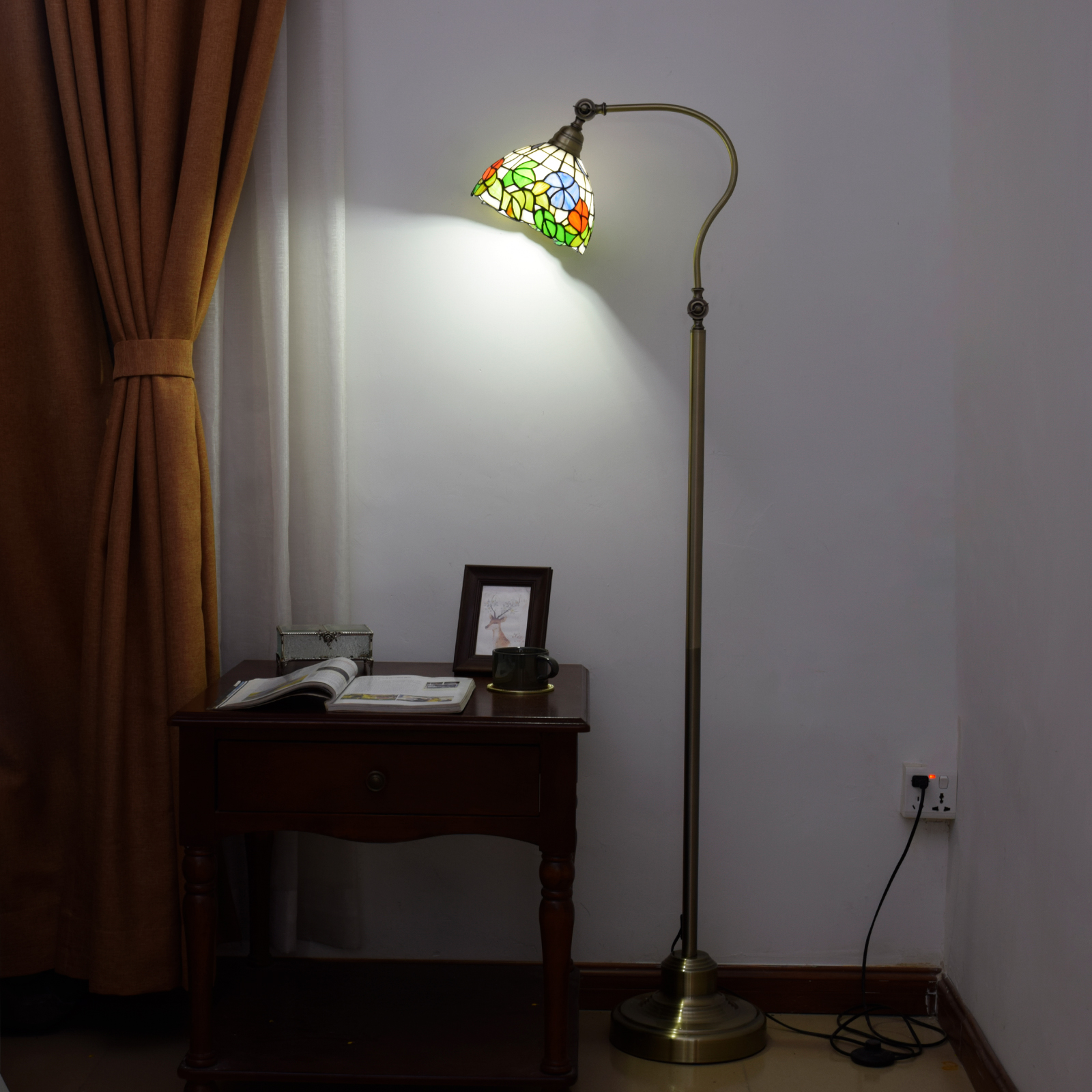 Blivuself Tiffany Victorian Design 8 Inch Morning Glory Handcrafted Stained Glass Lampshade Metal Downward Floor Light Vertical Adjustable Led Reading Light Retro Art Home Decoration 8 Inch Garden Flower - Downward Floor Light Suitable For Bedroom Living Room Office Study Corridor Cafe Etc OFCP1027