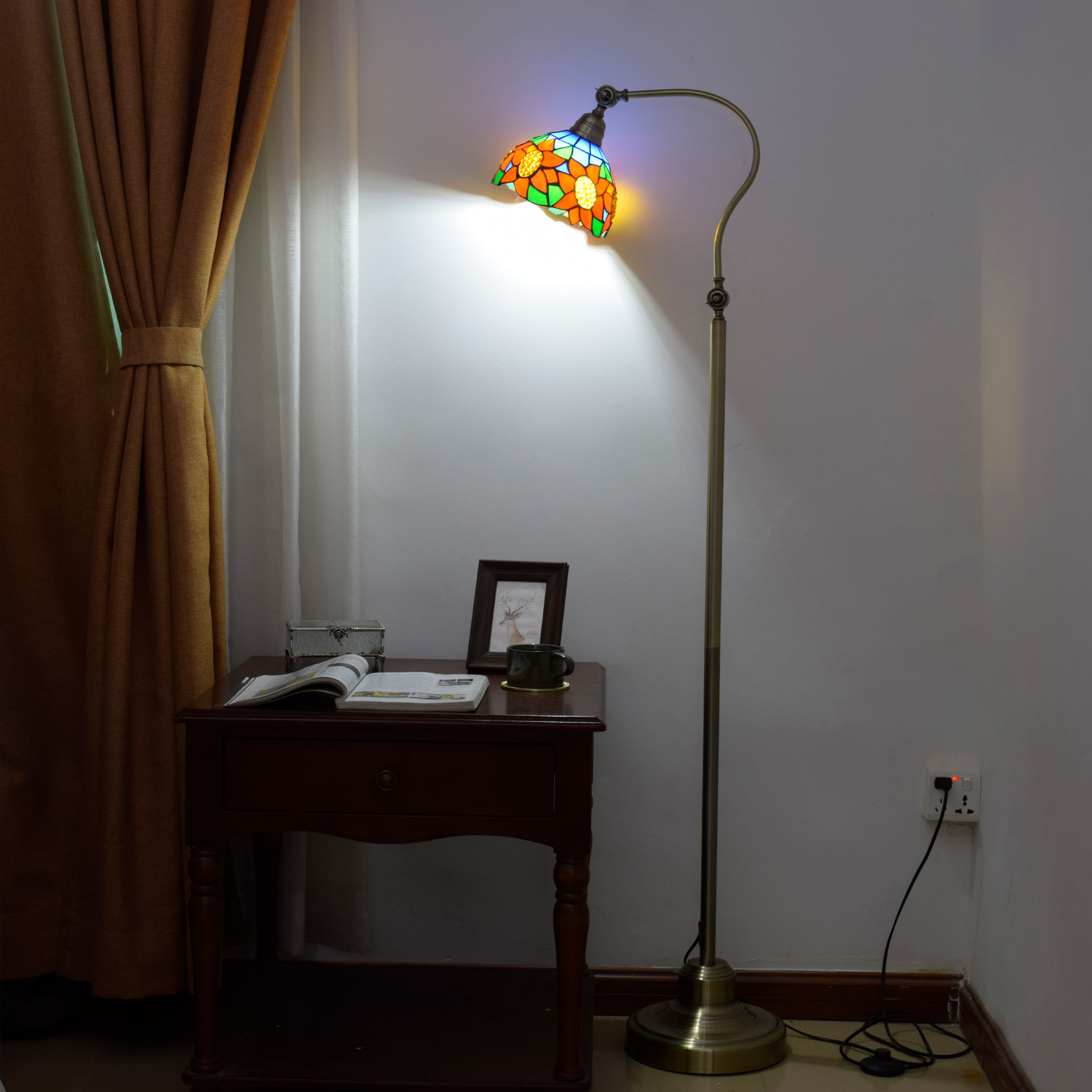 Blivuself Tiffany Navia Style Garden Design 8  Inch Dark Blue Orange Sunflower Handcrafted Stained Glass Lamp Shade Metal Downward Floor Lamp Vertical Adjustable Led Reading Light Traditional Art Home Decoration 8" Dark Blue Sunflower - Downward Floor Lamp Suitable For Bedroom Living Room Office Study Corridor Cafe Etc OFCP1030