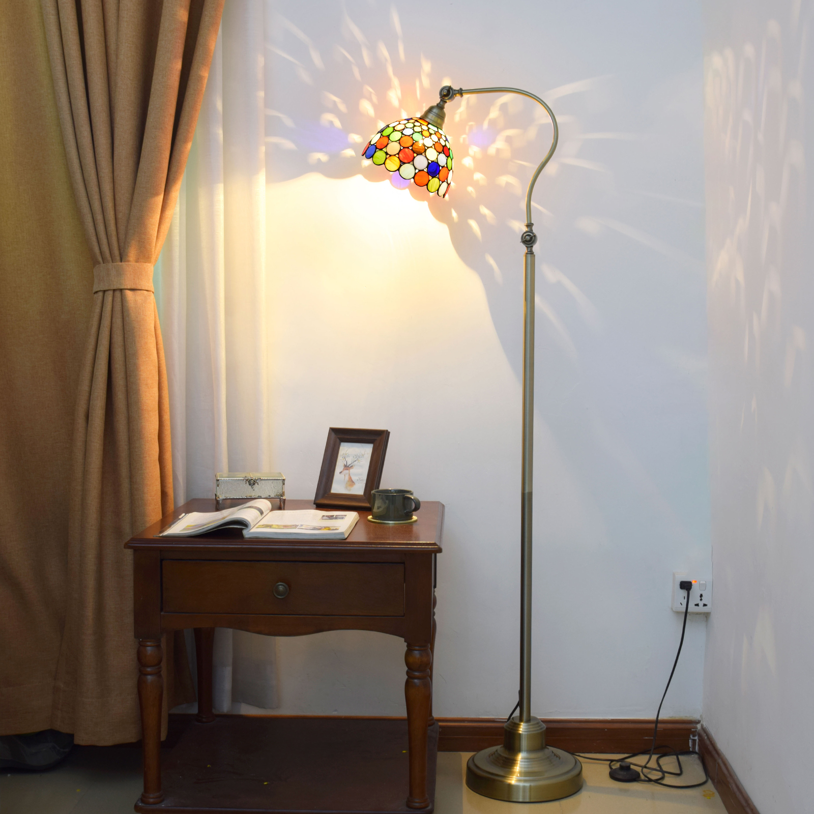 Blivuself Tiffany Bohemian Style Modern Design 8-Inch Colorful Disc Handmade Stained Glass Lamp Shade, Metal Downward Floor Lamp Vertical Adjustable Led Reading Light Medieval Fine Art, Home Decoration 8-Inch Colorful Disc - Downward Floor Lamp Suitable For Bedroom Living Room Office Study Corridor Cafe, Etc. OFCP1032