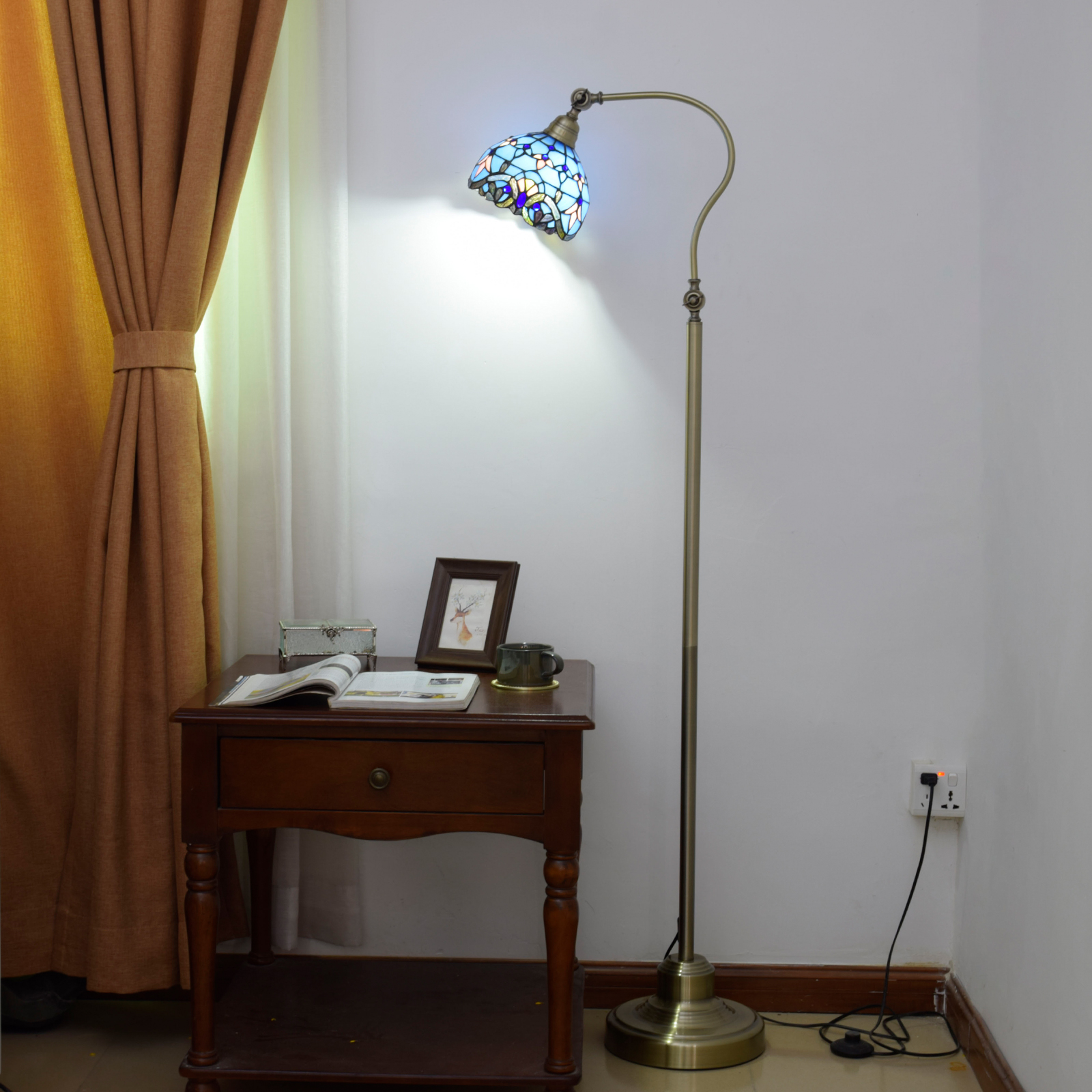 Blivuself Tiffany Victorian Design 8 Inch Lavender Purple Baroque Hand-Made Stained Glass Lampshade, Metal Floor Lamp Vertical Downward Adjustable Classical Art Crafts, Home Decoration For Bedroom Living Room Office Study Etc. 8 Inch Blue Baroque - Downward Floor Lamp OFCP1039