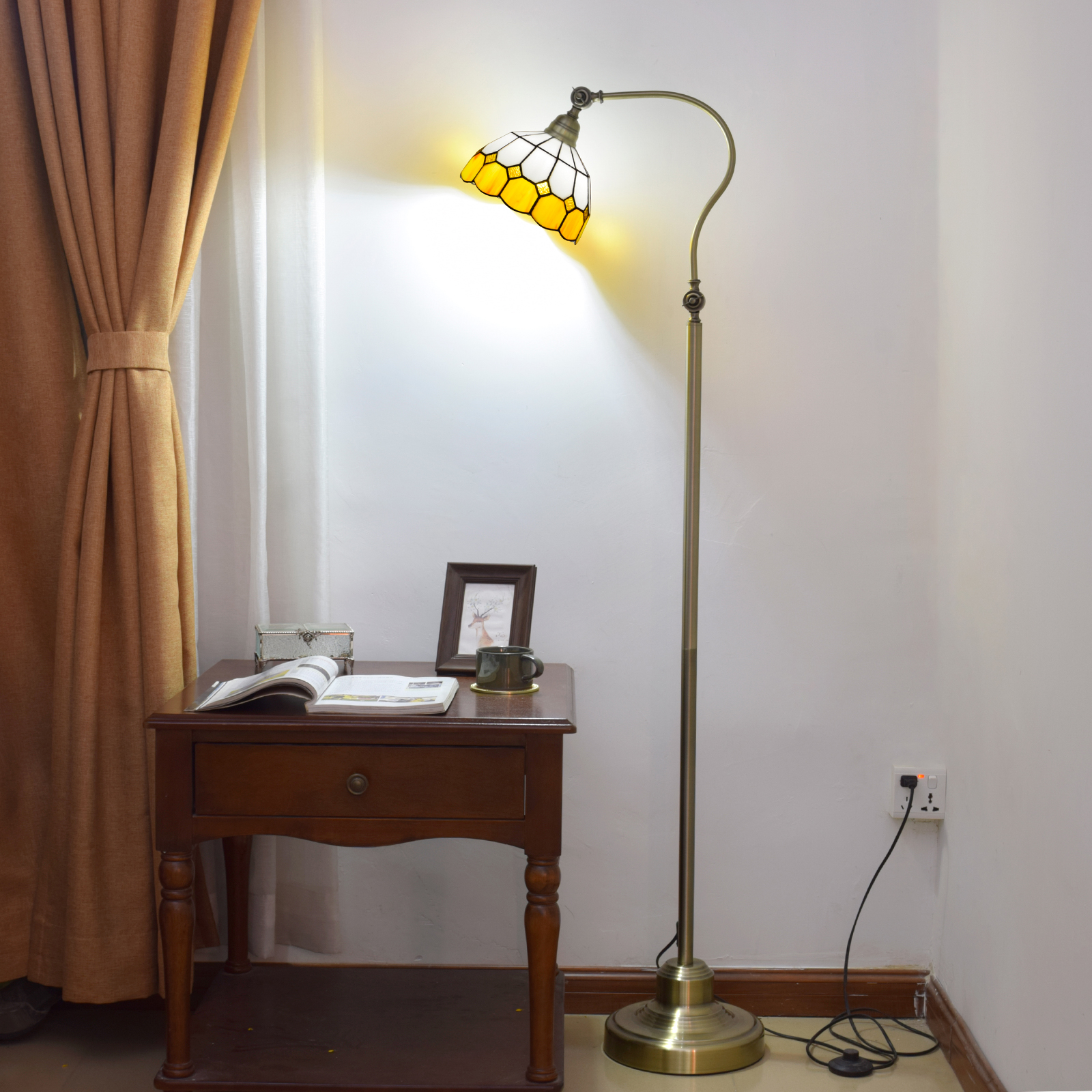 Blivuself Tiffany modern light luxury style design 8-inch yellow lattice hand-made colored glass lamp shade, metal floor lamp vertical downward adjustable exquisite crafts suitable for bedroom living room office study 8-inch yellow and white lattice - downward floor lamp OFCP1043