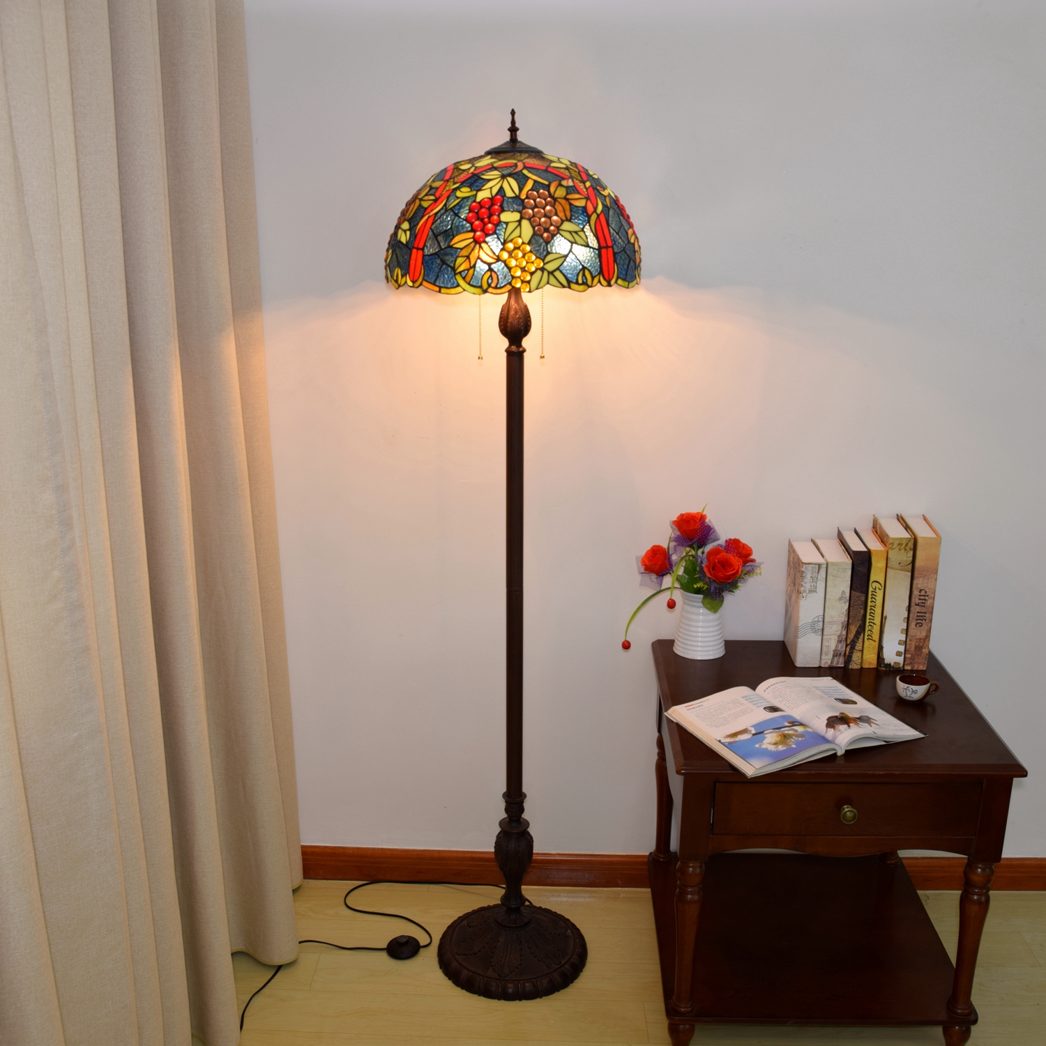 Blivuself Tiffany Floor Lamp Bohemian Design 17 Inch Grape Fruit Handmade Stained Glass Lamp Shade, Indoor Lighting Retro Country Classical Art Home Decoration For Bedroom Living Room Office Study, Etc. OFCP1004
