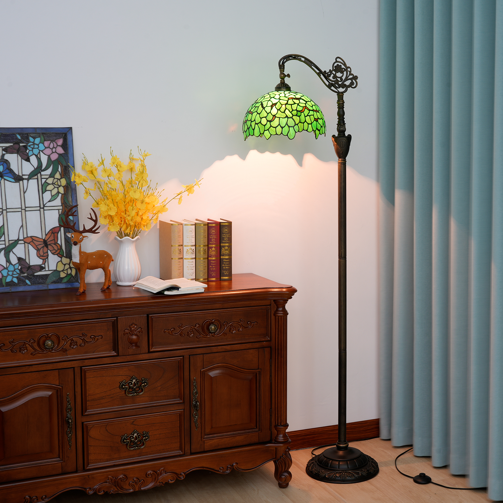 Blivuself Tiffany Floor Lamp Retro Country Style 12-Inch Green Leaf Floor Lamp Indoor Lighting Soft Arch Goosenneck Adjustable Angle Reading Lamp Romantic Warm Atmosphere To Create Home Decoration, Hand-Made Stained Glass Lamp Shade Suitable For Bedroom Living Room Office Study, 12 Inch Green Leaf -Of Downward Floor Lamp OFX014