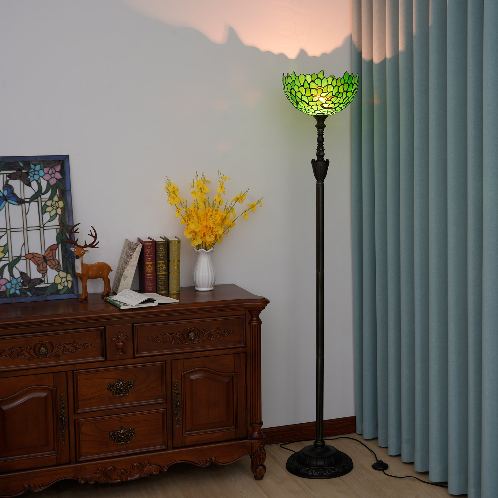 Blivuself Tiffany Floor Lamp Victorian Style 12 Inch Green Leaves Handmade Colored Glass Lamp Shade, Vertical Pole Type Upward Floor Lamp, Indoor Lighting Pastoral Style Warm Romantic Atmosphere Home Decoration Suitable For Bedroom Living Room Office Study, 12 Inch Green Leaf -Of Upward Floor Lamp OFXS015