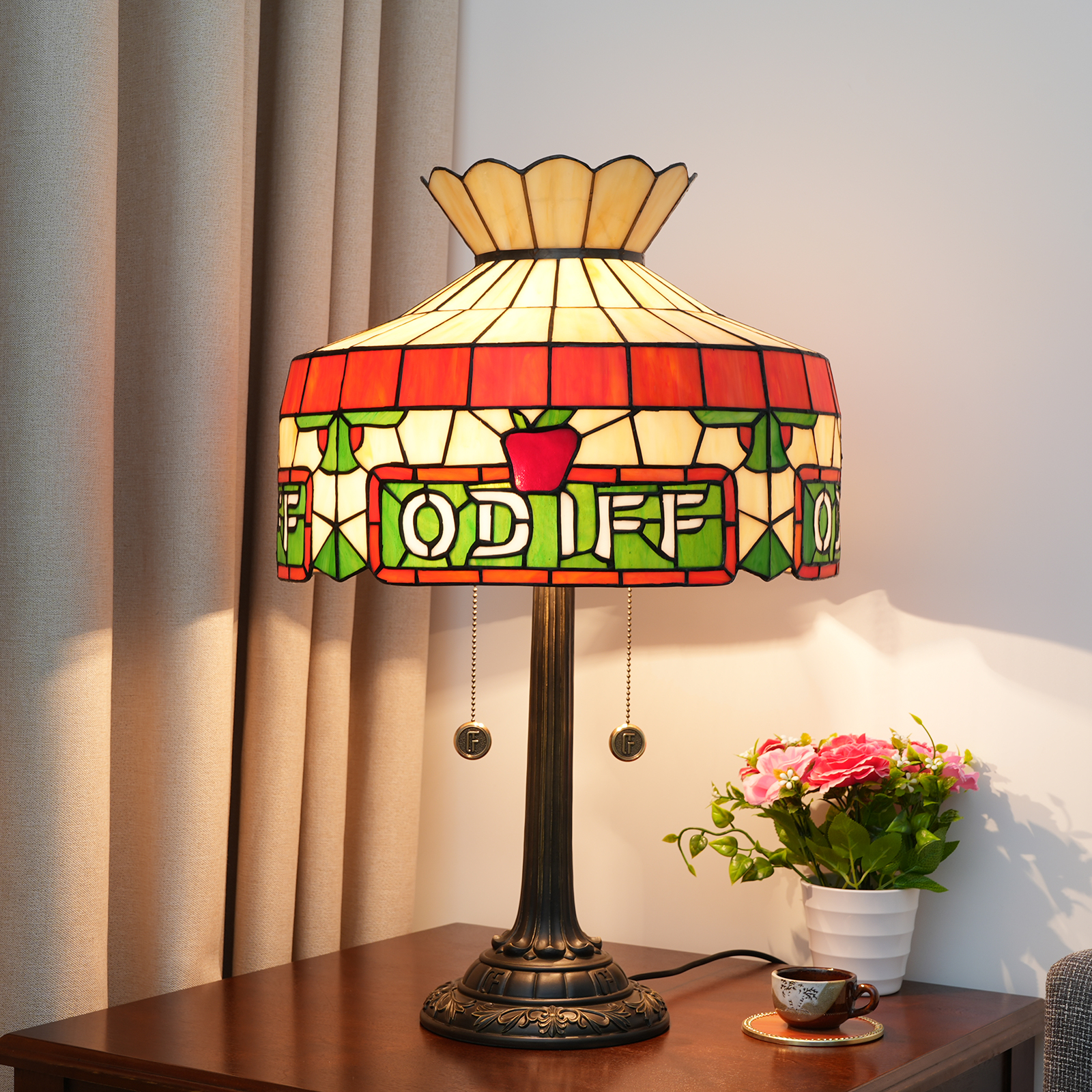 Blivuself Tiffany Desk Lamp Traditional European Style 16 Inch Yellow Letter Apple Design Handmade Colored Glass Lamp Shade, Suitable For Bedroom Living Room Study Dining Room, Indoor Lighting Classical Art Style Home Decoration, 16 Inch Odiff Apple -OF Ancient Desk Lamp OFT1193