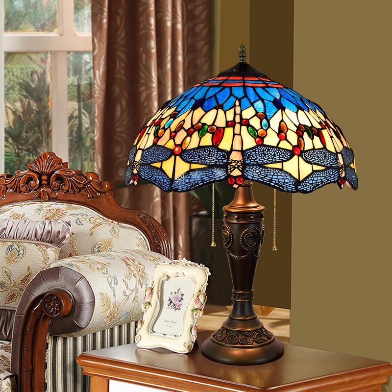 Blivuself Tiffany Desk Lamp Traditional European Style 16 Inch Yellow Background White Dragonfly Design Handmade Stained Glass Lampshade, Rose Logo Design Base, Indoor Lighting Retro Dragonfly Style Home Decoration, Suitable For Bedroom Living Room Study Dining Room, 16 Inch Yellow Bottom Dragonfly - Rose Desk Lamp OFT887