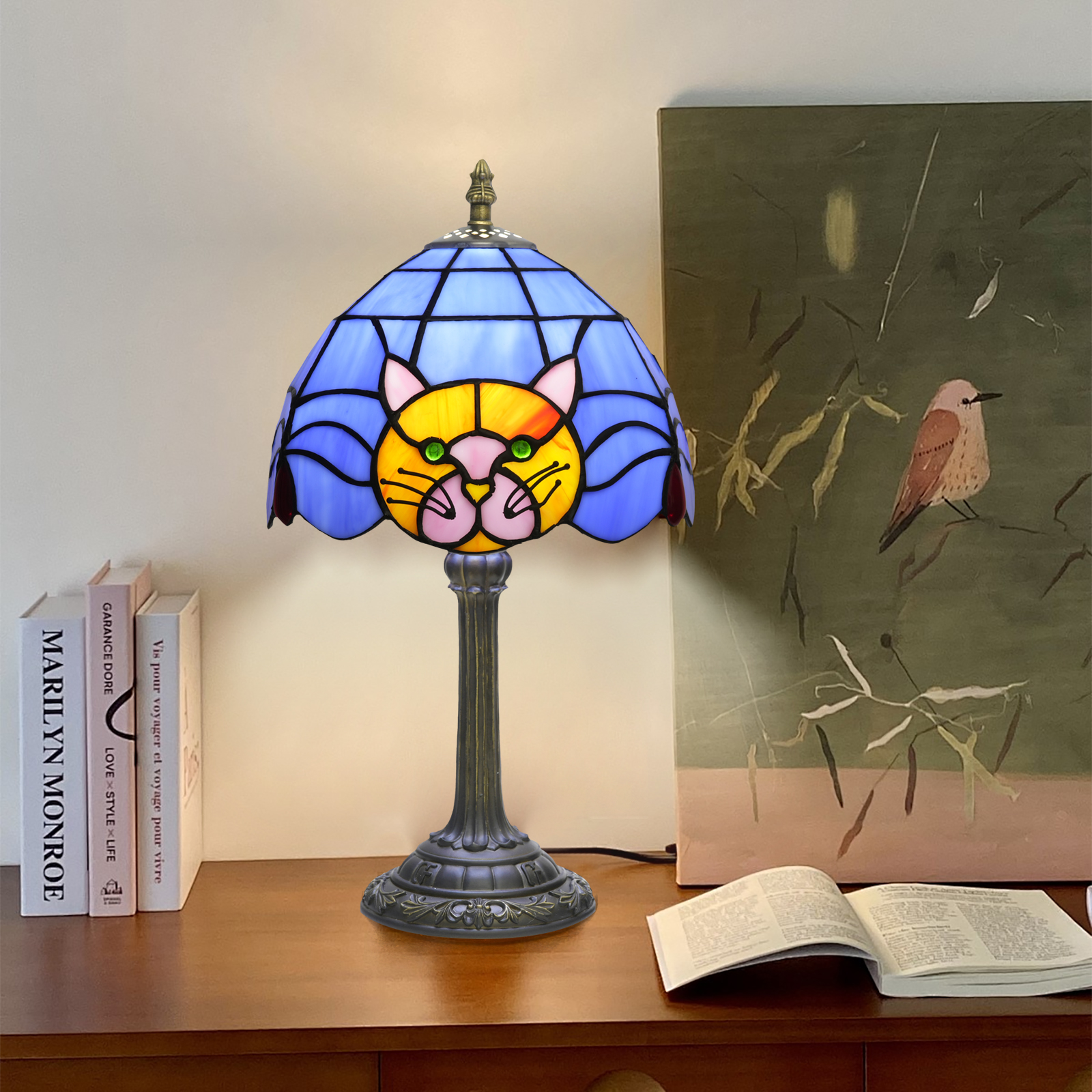 Blivuself Tiffany Stained Glass Table Lamp,Orange Kitten Pattern Retro Design Bedside Lamp, An Artistic Spirit That Illuminates The Space, Suitable For Home Decoration Artworks In Bedrooms, Dormitories, Living Rooms, Etc）（OFU1259）