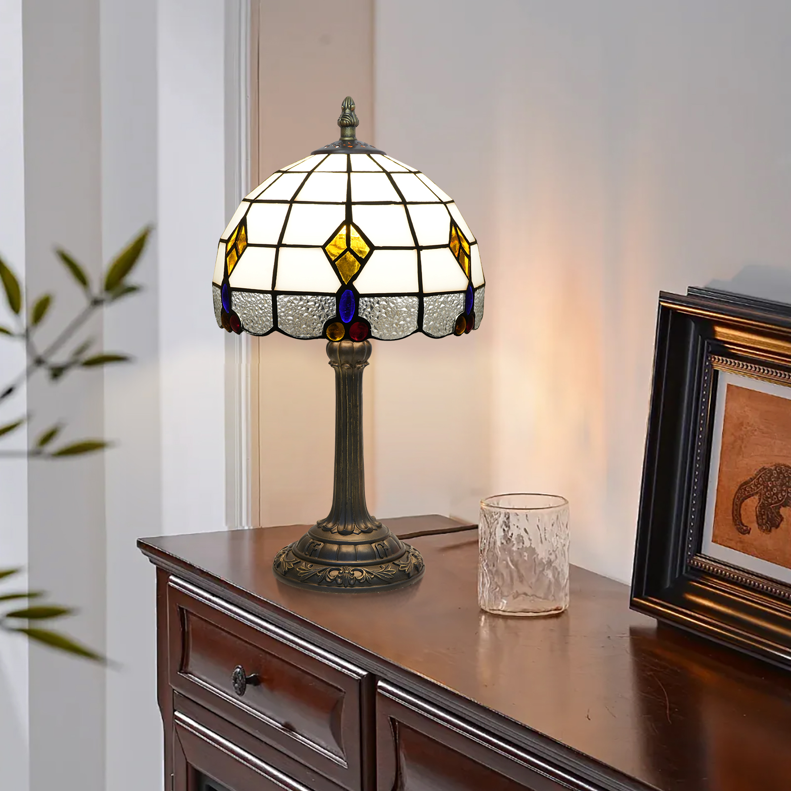Blivuself Tiffany Stained Glass Table Lamp，8-Inch Brown Diamond-Shaped Checkered Simple Design Bedside Lamp, Handcrafted Glass Lampshade, Suitable For Home Decoration Artworks Such As Dormitories, Bedrooms And Living Rooms (White，OFU1266)