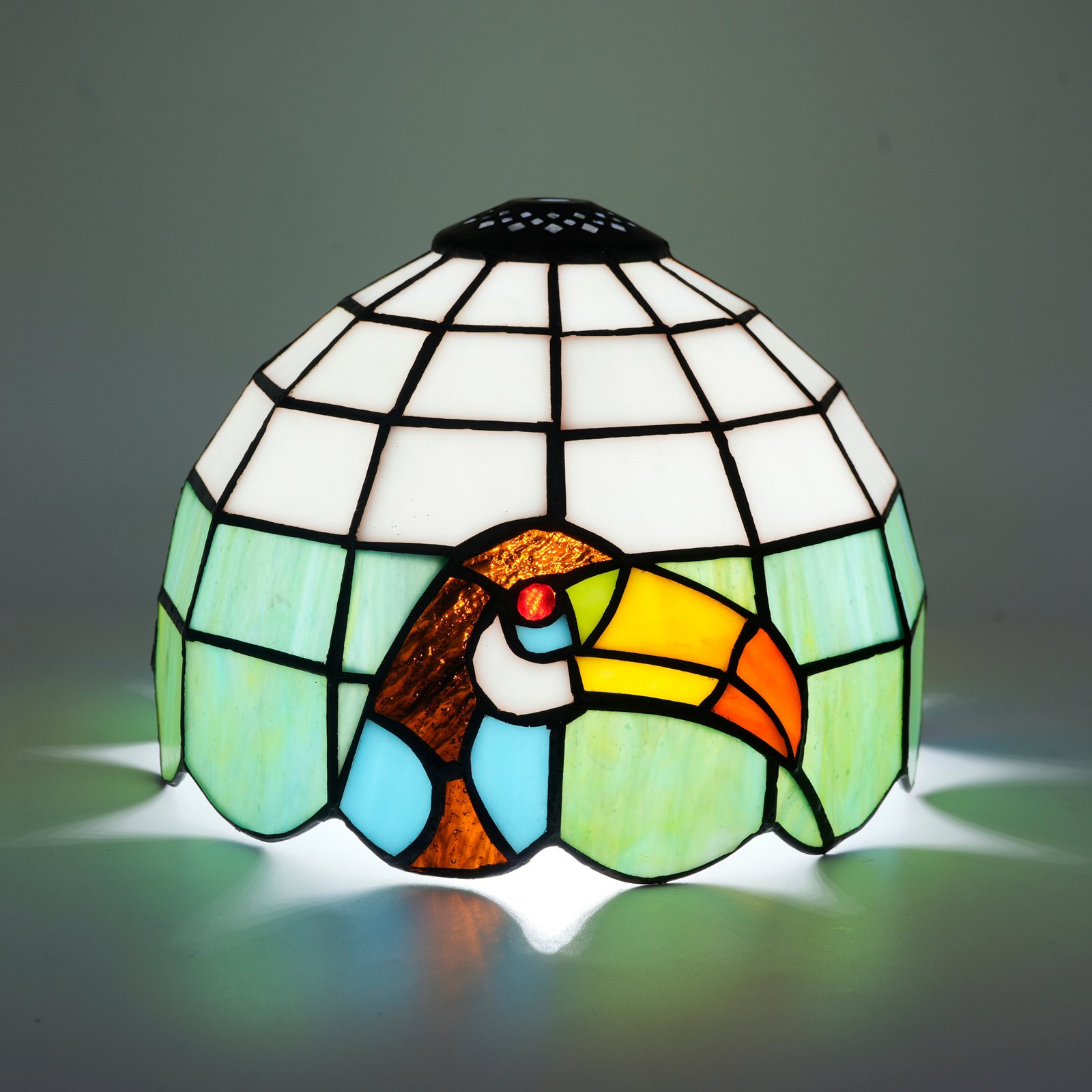 Blivuself Tiffany Lampshade 8 Inch Stained Glass Lampshade Toucan Vintage Handmade Small Mouth Replacement Lampshade Suitable For Desk Lamp Chandelier Bedroom Dormitory Living Room And Other Classical Art Home Decoration DZ08072X