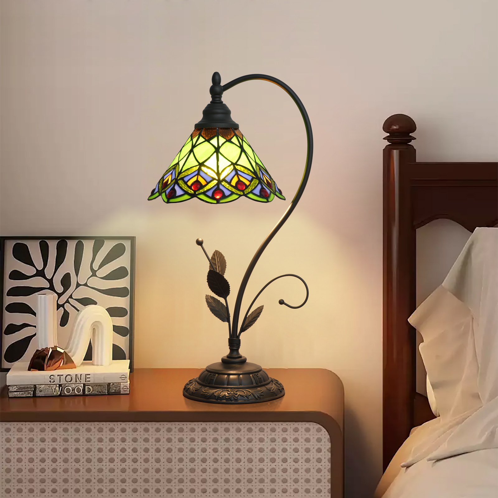 Blivuself Tiffany Table Lamp 8 Inch Stained Glass Table Lamp Handmade Green Peacock Tail Warm Color Reading Lamp Suitable For Hotel Bedrooms Dining Rooms And Other Tiffany Style Retro Home Decoration Art（OFU1276）