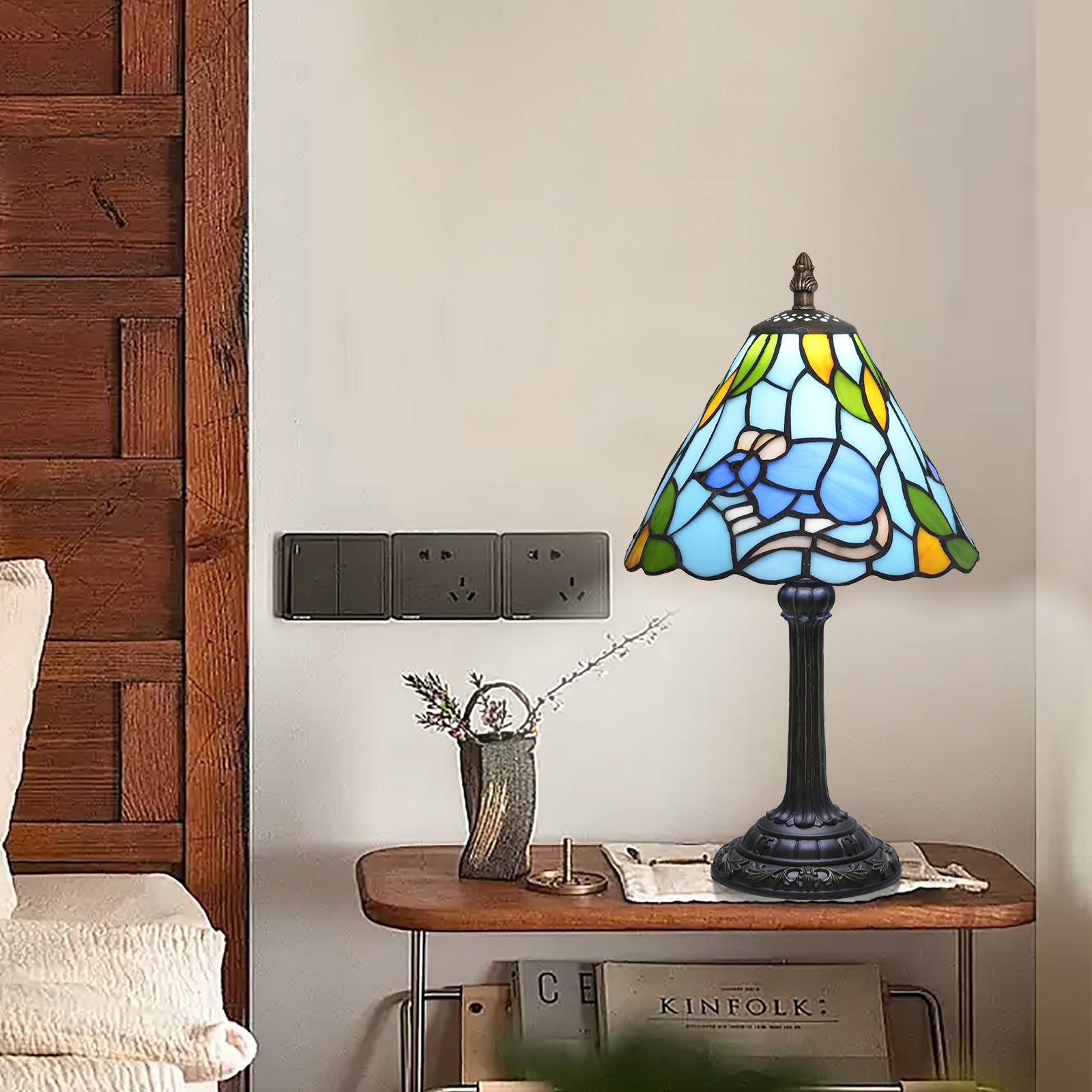 Blivuself Tiffany Lamp 8 Inch Stained Glass Table Lamp Blue Bottom Mouse Manual Warm Color Reading Lamp For Bedroom Dormitory Dining Room Study Tiffany Retro Style Home Decoration Arts And Crafts（OFU1324）