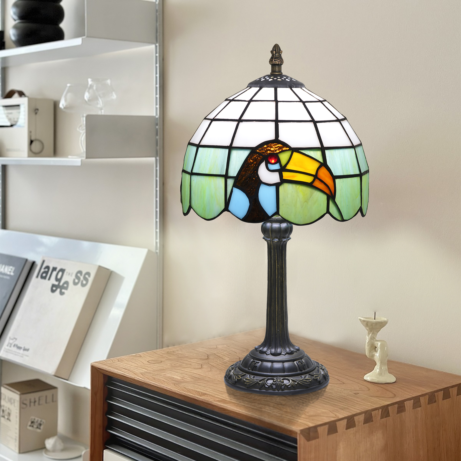 Blivuself Tiffany Lamp 8 Inch Stained Glass Table Lamp Classic Art Style Toucan Warm Color Lighting Eye Protection Reading Lamp Suitable For Study Bedroom Dining Room Office Tiffany Retro Style Home Decoration（OFU1322）
