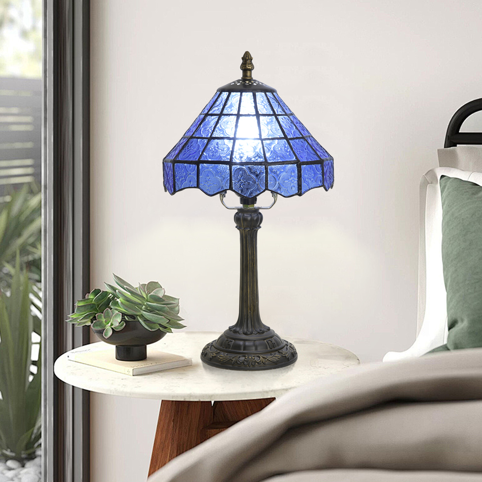 欧琈蒂芙尼风格手工创意彩色玻璃灯蓝色海棠适用于卧室宿舍餐厅等传统复古风格床头灯家装古典艺术工艺OFU1385