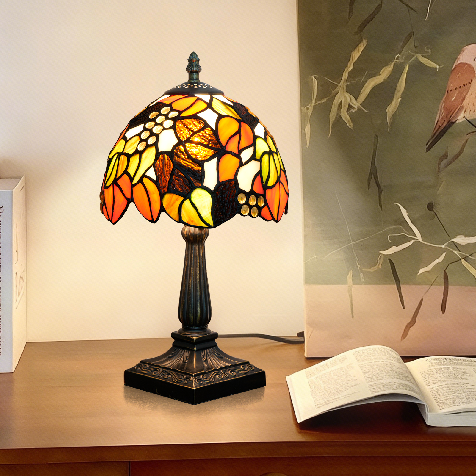 欧琈乡村秋季蒂芙尼灯，手工制作的枫叶和葡萄簇彩色玻璃，复古树脂底座，适用于田园风和波西欧风格室内设计的装饰夜灯<OFU1391>