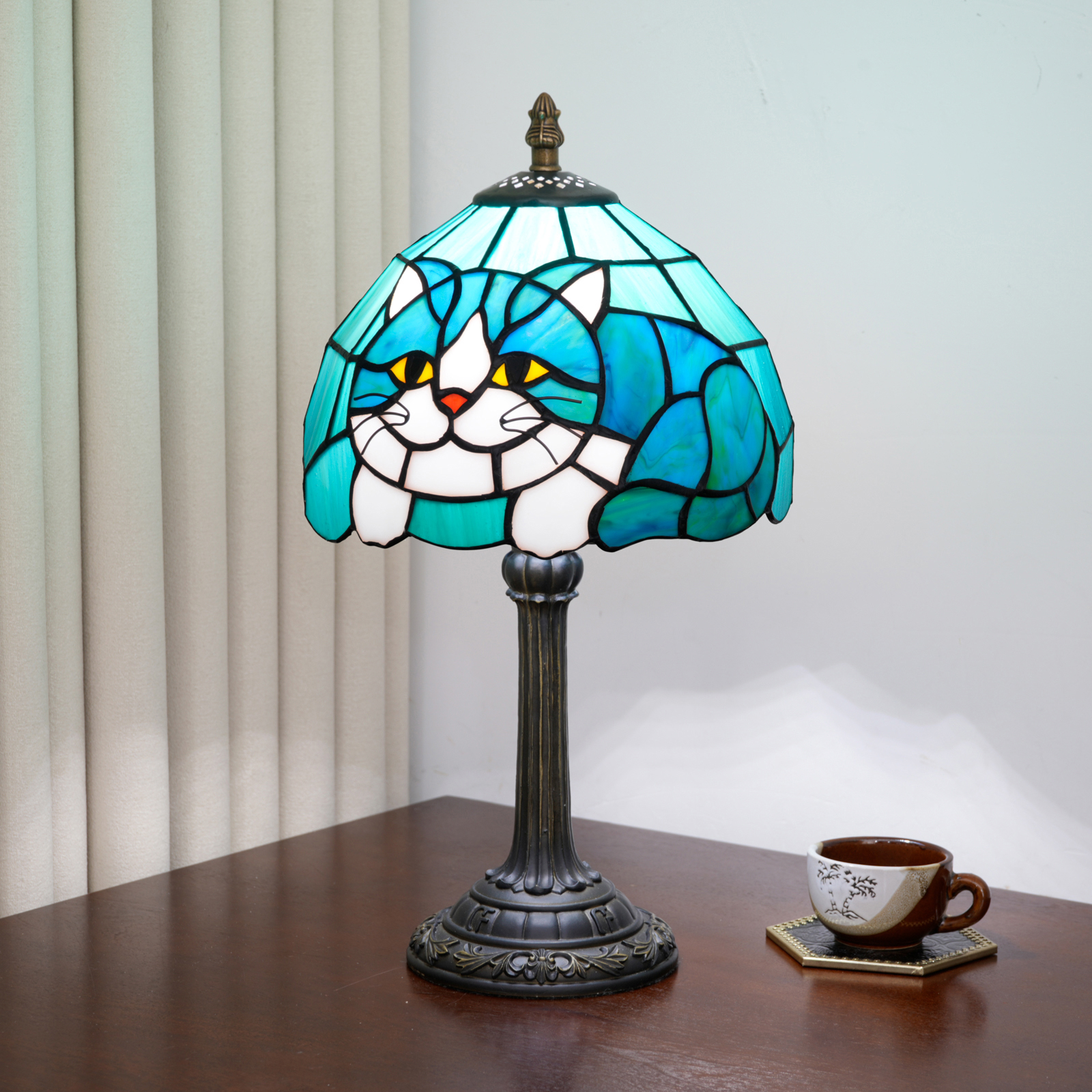 Blivuself Vintage Teal Blue Cat Tiffany Table Lamp, 8 Inch Handcrafted Stained Glass Animal Nightstand Lamp with Antique Bronze Finish Aluminium Alloy Base, Cute Cat Bedside Light for Bedroom, Living Room, Kids Room, Nursery, Home Decor OFU1445