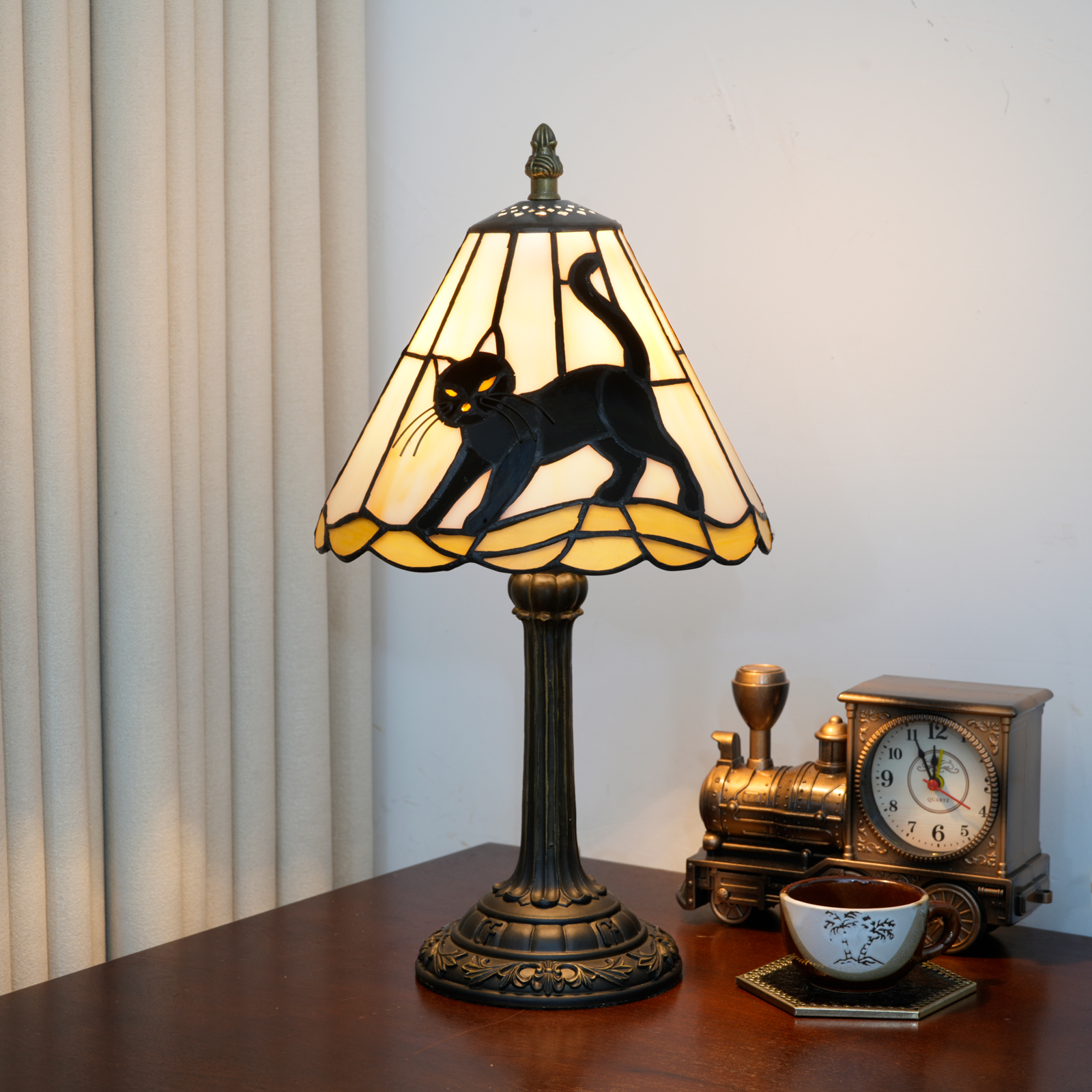 Blivuself 8 Inch Tiffany Style Black Cat Stained Glass Table Lamp, Small Whimsical Cat Night Light Desk Lamp with Walking Black Cat Motif on Cream & Yellow Glass Shade, Antique Bronze Resin Base, for Living Room, Bedroom, Office, Nightstand & Cat Lover Home Decor  OFU1449