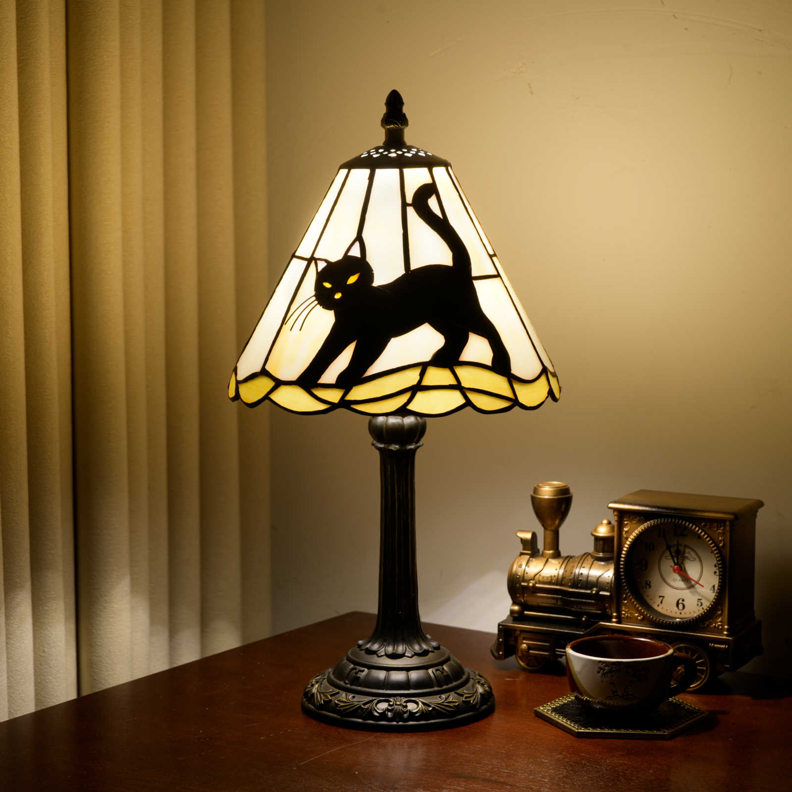 Blivuself 8 Inch Tiffany Style Black Cat Stained Glass Table Lamp, Small Whimsical Cat Night Light Desk Lamp with Walking Black Cat Motif on Cream & Yellow Glass Shade, Antique Bronze Resin Base, for Living Room, Bedroom, Office, Nightstand & Cat Lover Home Decor  OFU1449