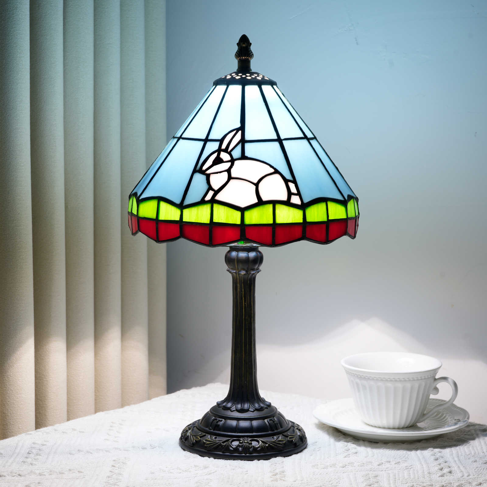 Blivuself Tiffany Lamp 8 Inch Stained Glass Table Lamp Classic Art Style Blue Bottom White Rabbit Adjustable Lighting Eye Protection Reading Lamp Suitable For Study Bedroom Dining Room Office Tiffany Retro Style Home Decoration（OFU1325）