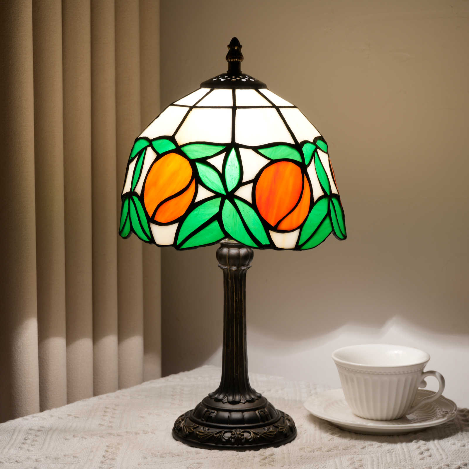 Blivuself Tiffany Table Lamp 8 Inch Stained Glass Table Lamp Green Leaf Orange Handmade Warm Color Reading Lamp Suitable For Bedroom Dorm Dining Room Living Room Study Tiffany Vintage Style Home Deco Art Crafts（OFU1320）