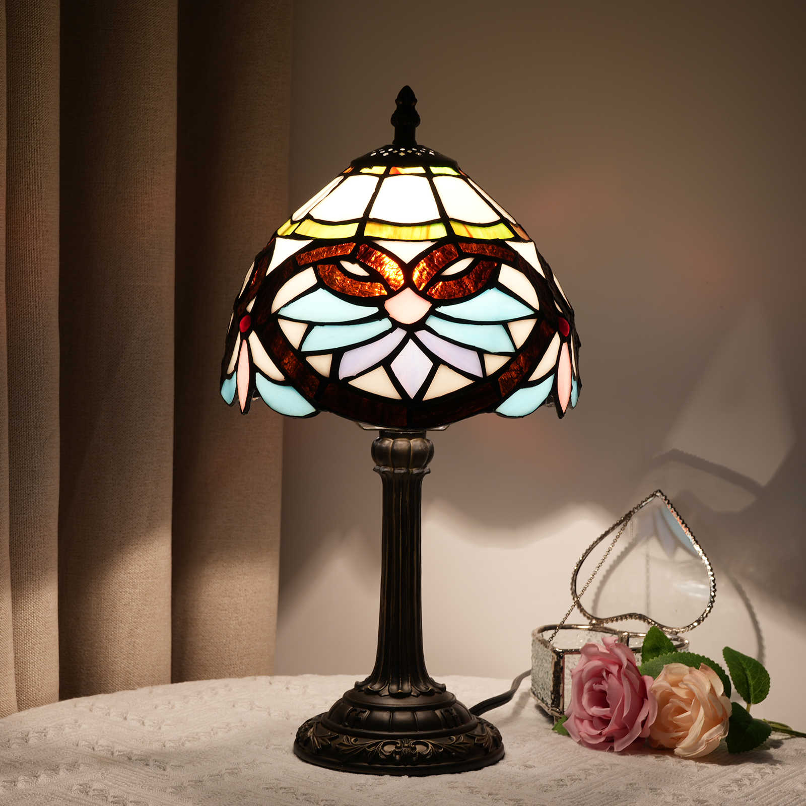 Blivuself Tiffany Lamp Light Luxury Style 8 Inch Lamp Blue Love Handmade Stained Glass Lamp Shade, Suitable For Bedroom Living Room Study Dining Room, European Vintage Style Home Decoration 8 Inch Blue Love -Of Bronze Lamp OFU967