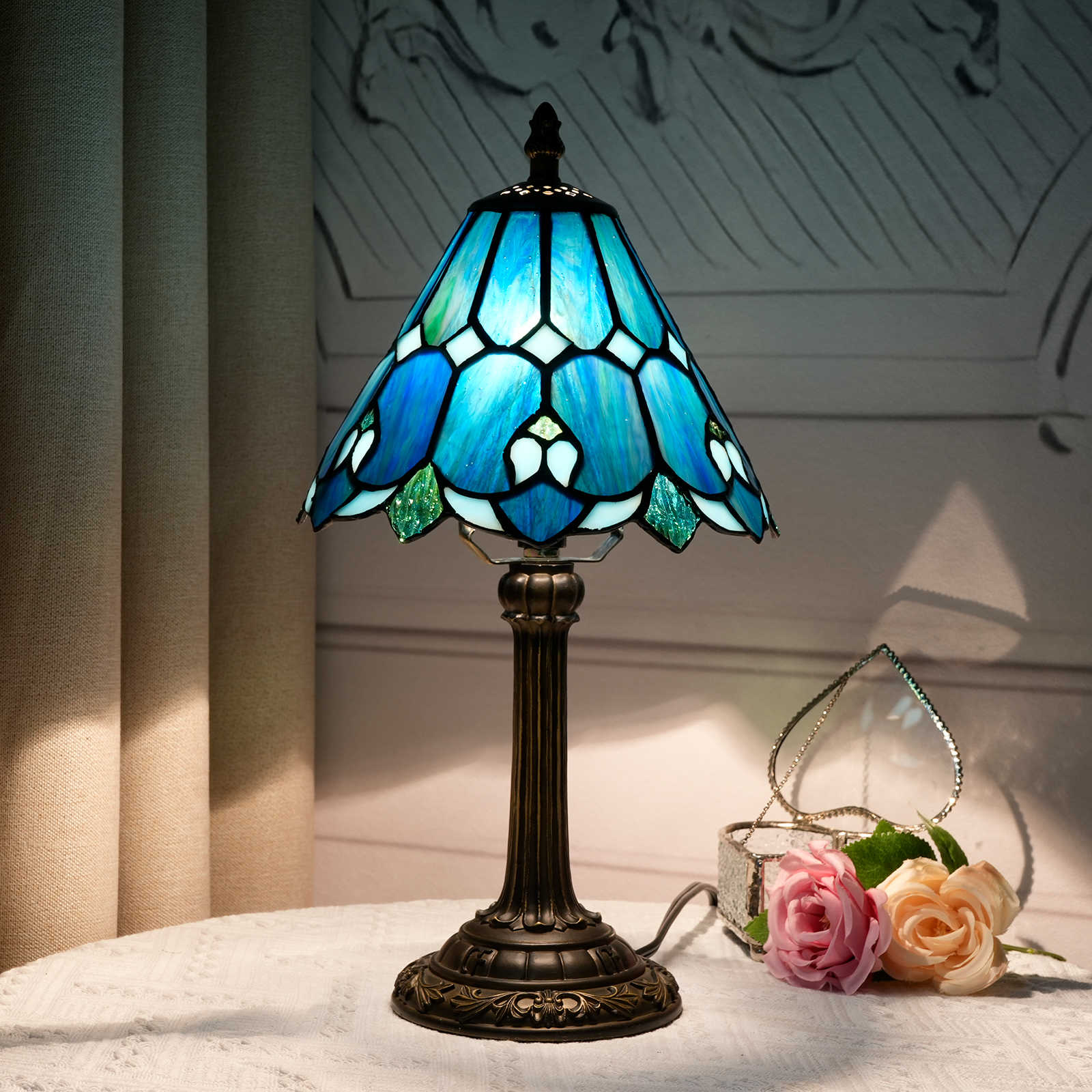 Blivuself Tiffany  Stained Glass Blue Umbrella-Shaped Lamp Table Lamp Bedroom Bedside Reading Lamp Office Dormitory Bar Romantic Retro Style Decor Unique Lovely Cottage 8 Inch Country Nightstand 8 Inch Blue Umbrella Table Lamp OFU1158