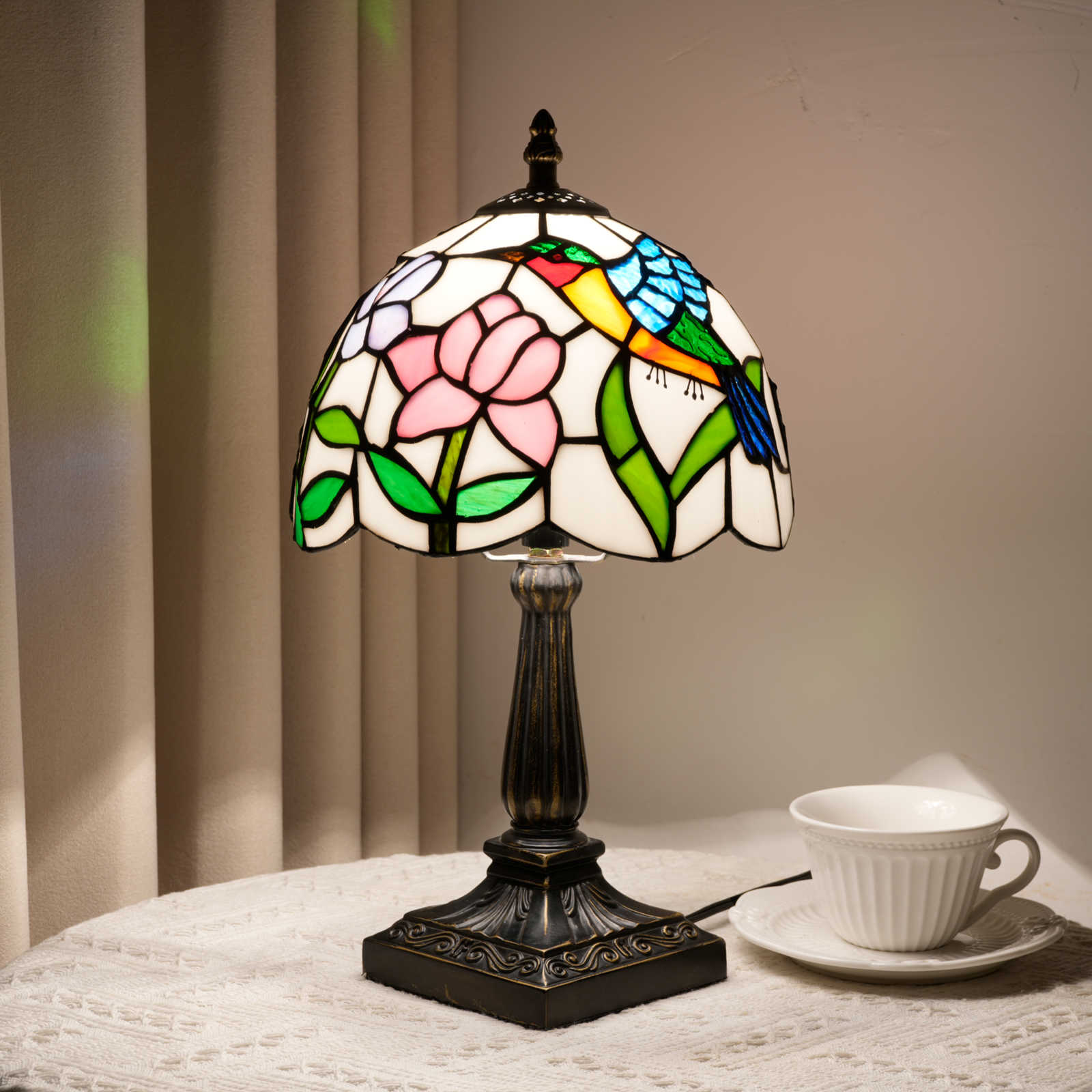 Blivuself Hummingbird Floral Tiffany Style Table Lamp 8 Inch Stained Glass Lamp Suitable For Bedroom Sitting Room Dining-Room Sweet Household Atmosphere<OFU1415>
