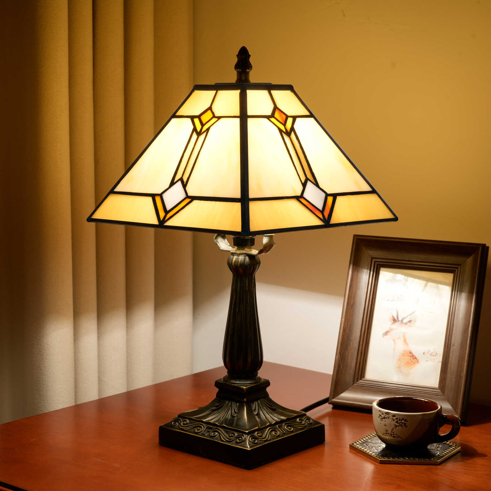 Blivuself Tiffany Lamp Warm Yellow Square Stained Glass Lamp Warm Light Warm Atmosphere Bedside Lamp Suitable For Bedroom Dormitory Dining Room And Other Tiffany Style Retro Home Decoration (8 Inches, OFU1335)