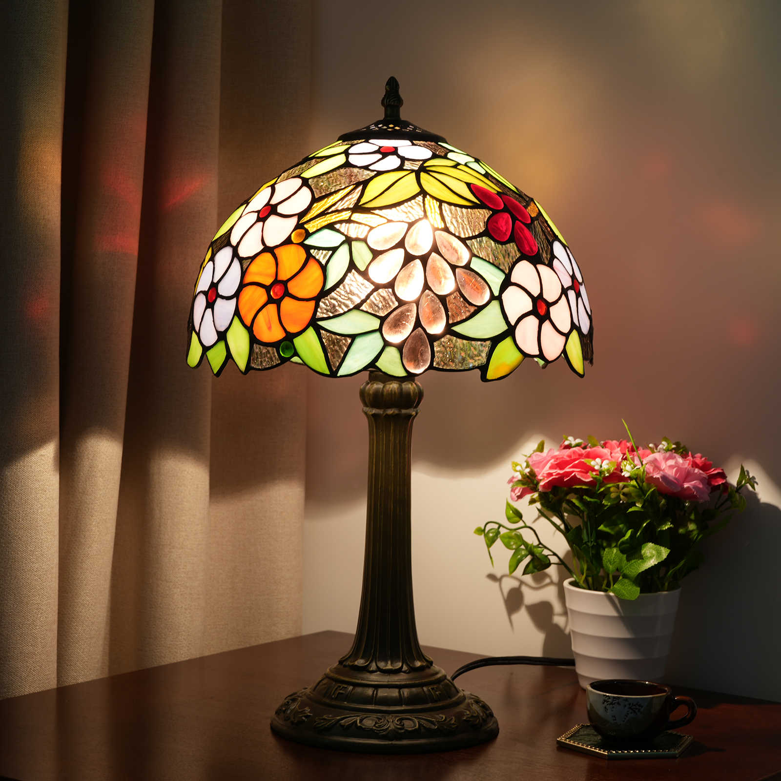Blivuself Tiffany Style 12 Inch Desk Lamp Immersed In Purple Grape Tones, Inject European And American Retro Style Into Your Home! Suitable For Bedroom, Desk, Office, Restaurant, Bar Decoration, Full Style Charm 12 Inch Grape Blossoms OFT1062
